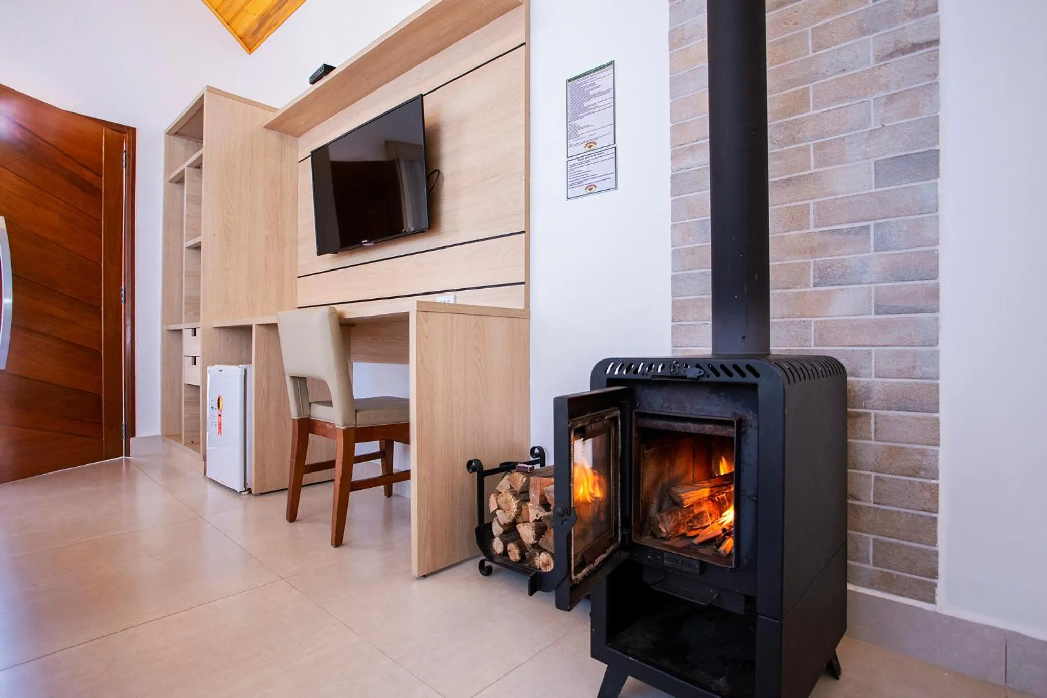 TV and multimedia in Pousada das Videiras