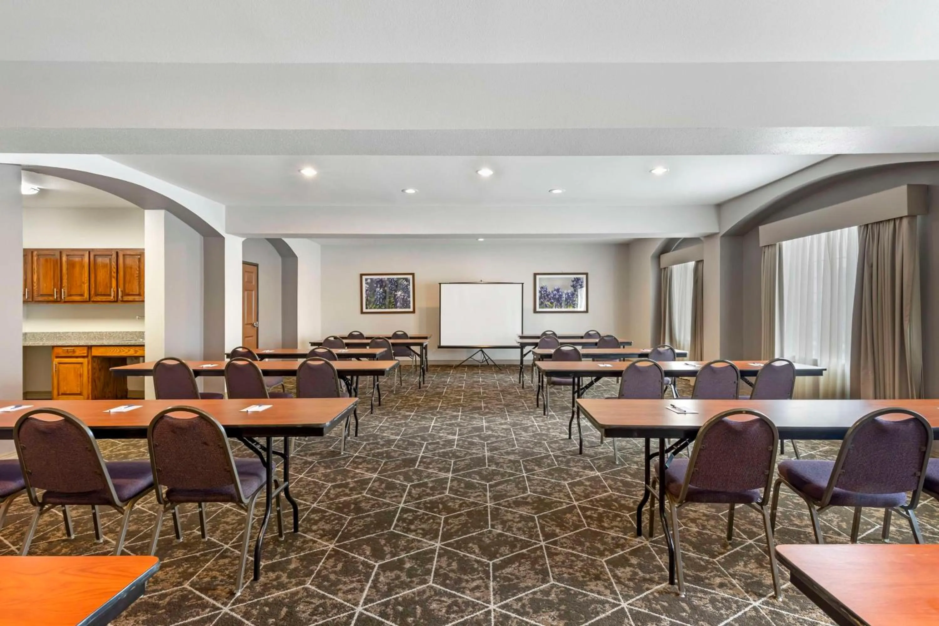 Meeting/conference room in Best Western Fort Worth Inn & Suites