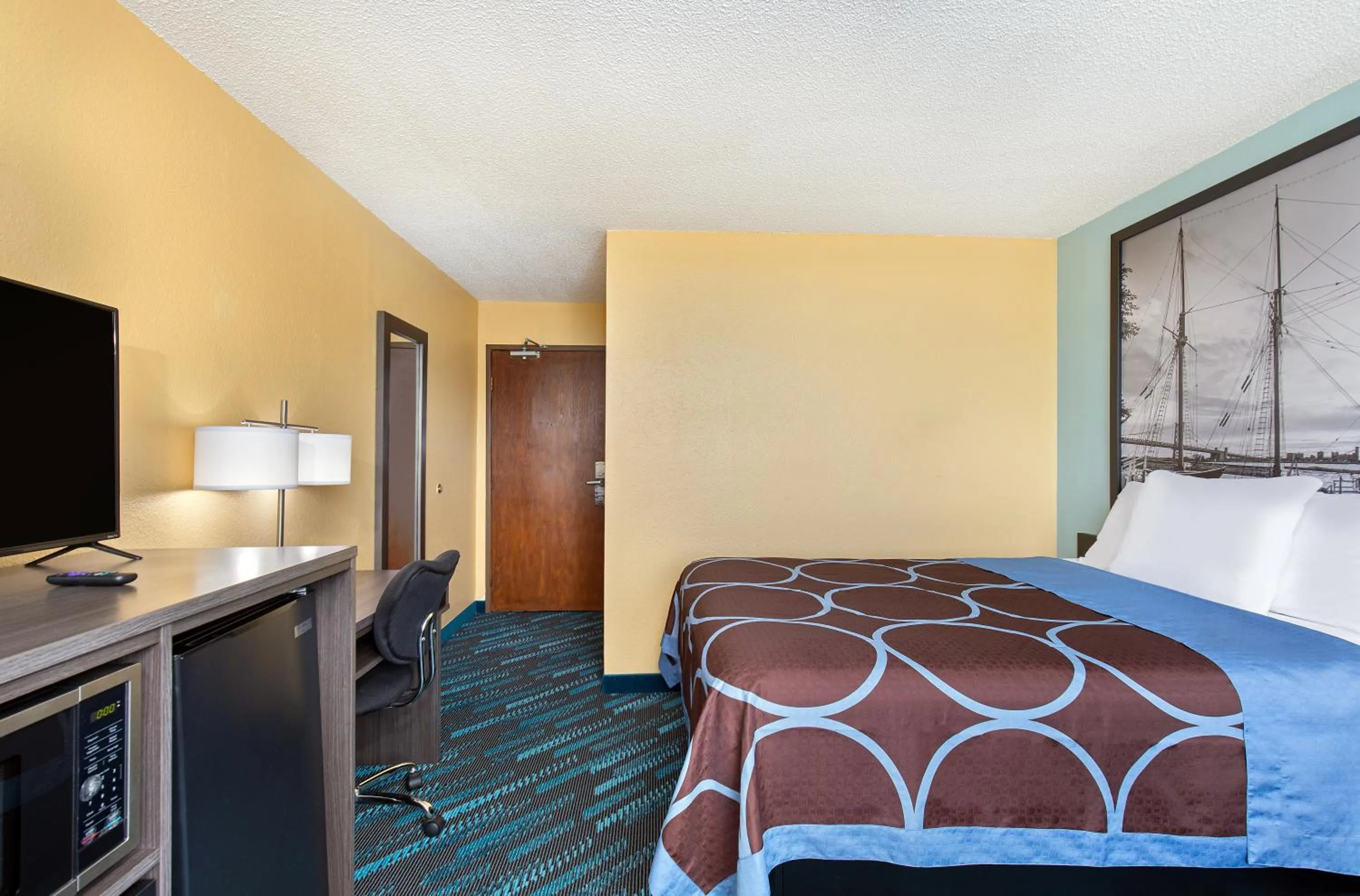 Bed in Super 8 by Wyndham Somerset