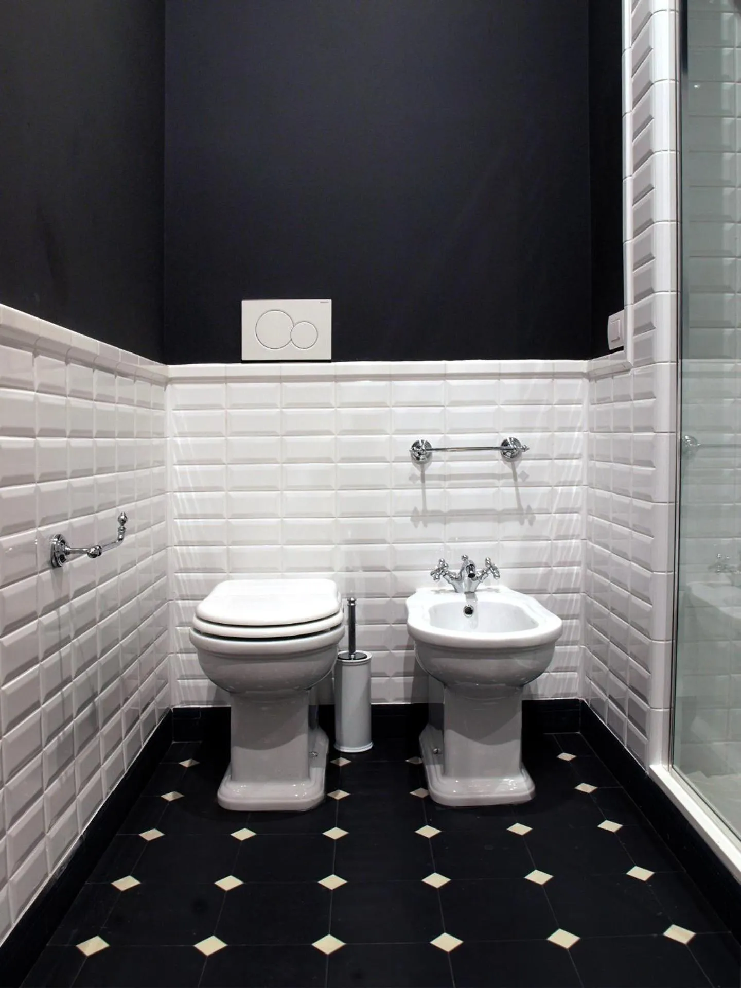 Shower in Villa Gotti Charming Rooms