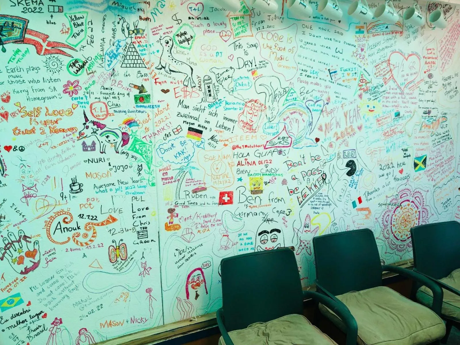 Decorative detail in Cape Capsules