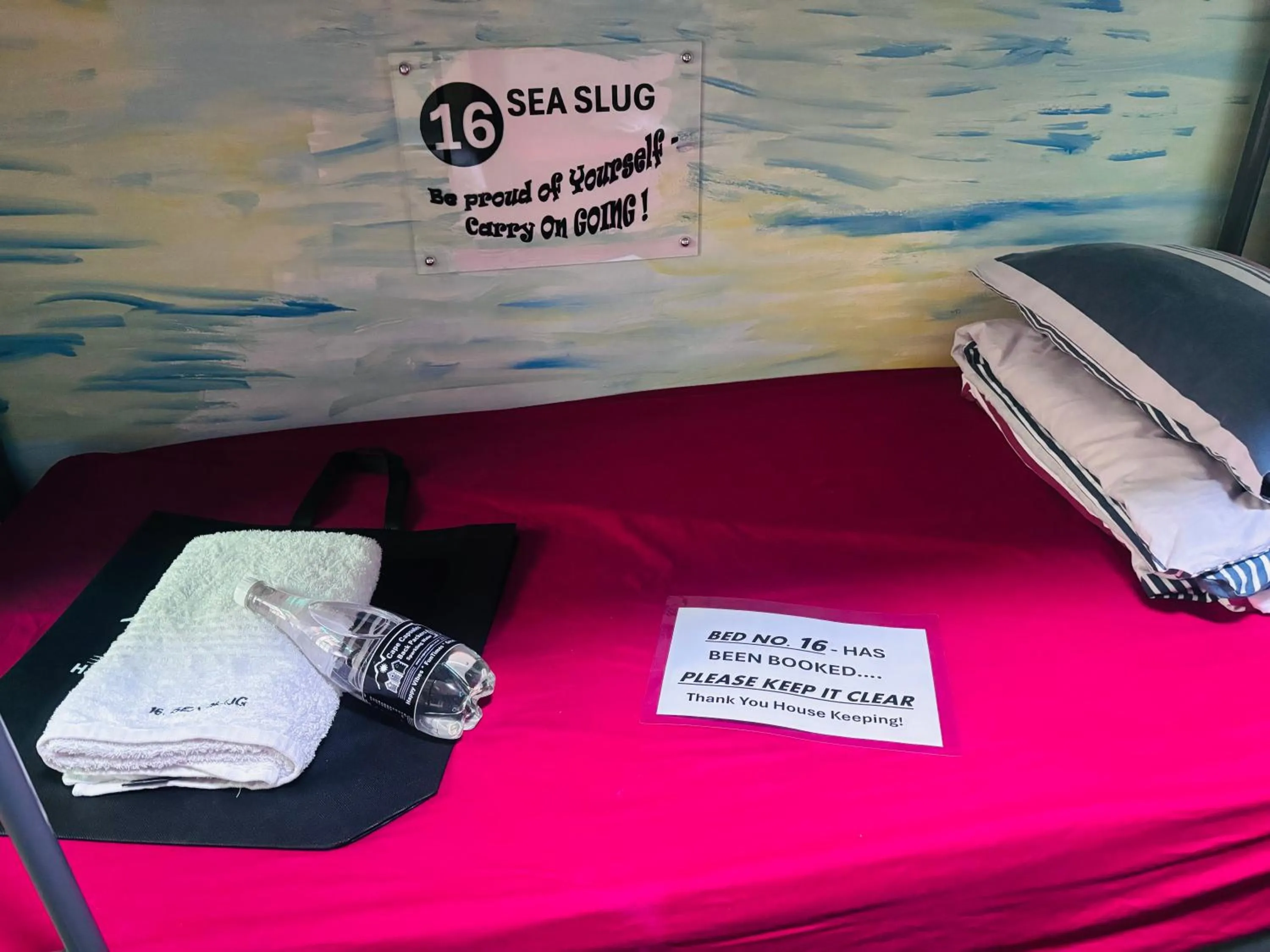 Bedroom, Bed in Cape Capsules