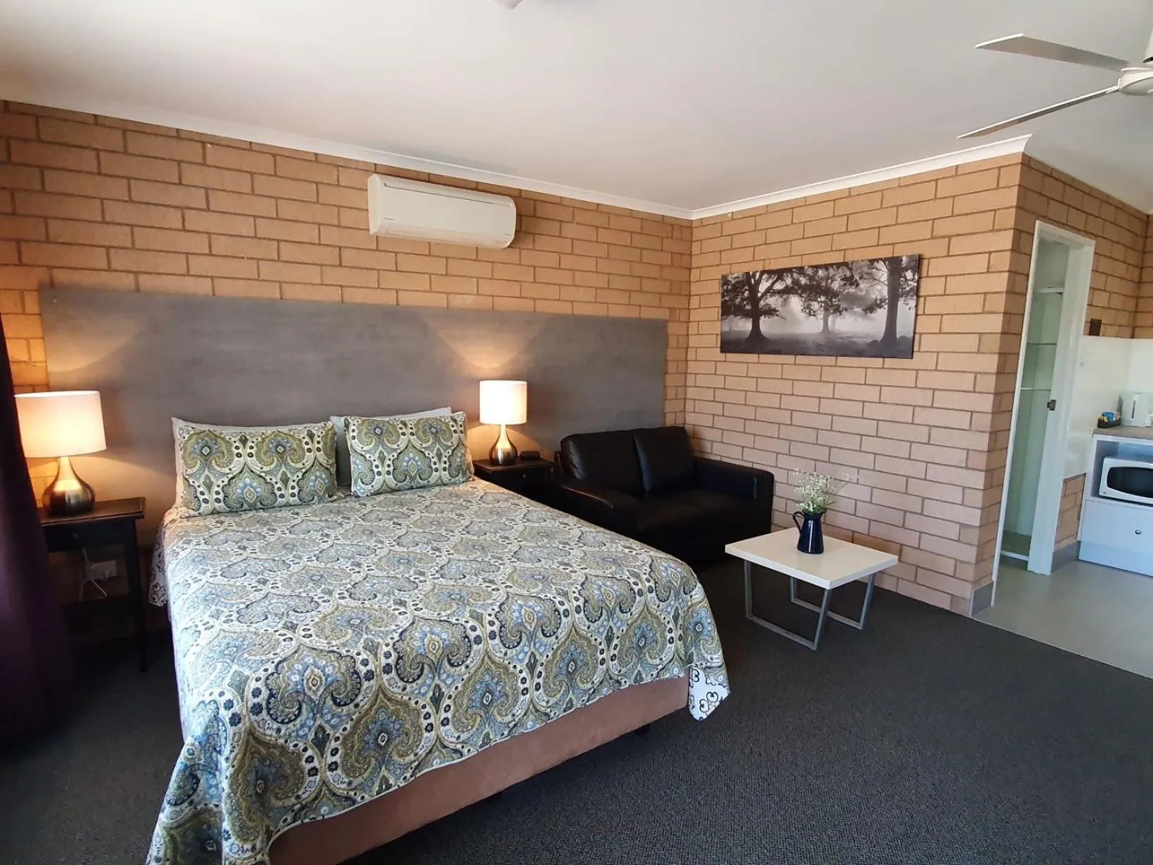 Bed in Streaky Bay Motel and Villas