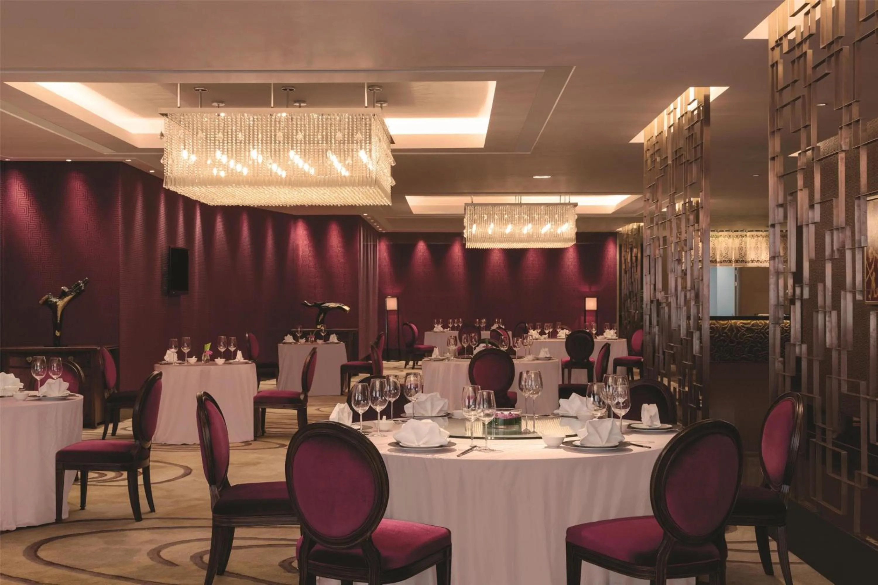 Restaurant/places to eat in Kempinski Hotel Chongqing