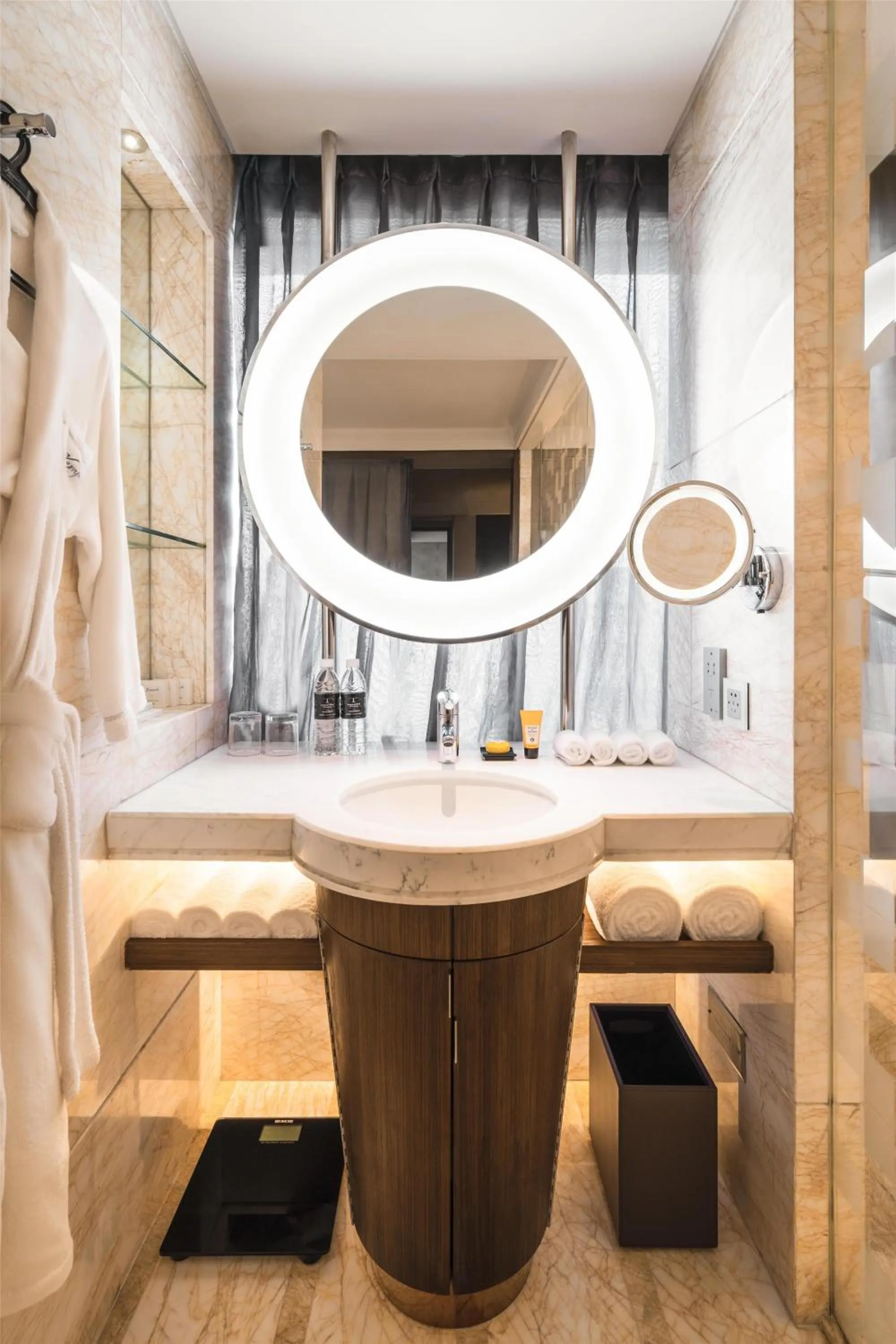 Bedroom in Kempinski Hotel Chongqing