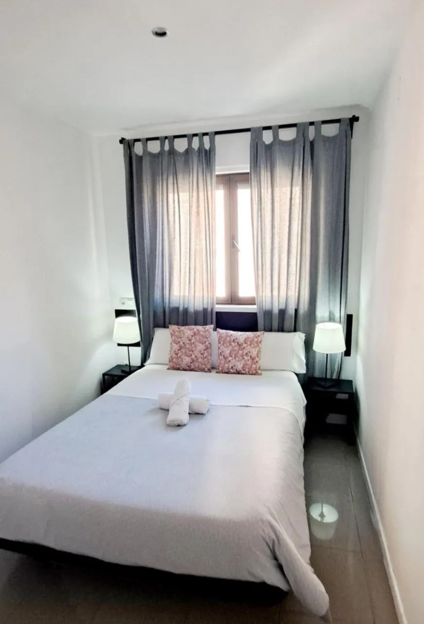 Bed in AYZ Sierra de Meira - Auto check-in property