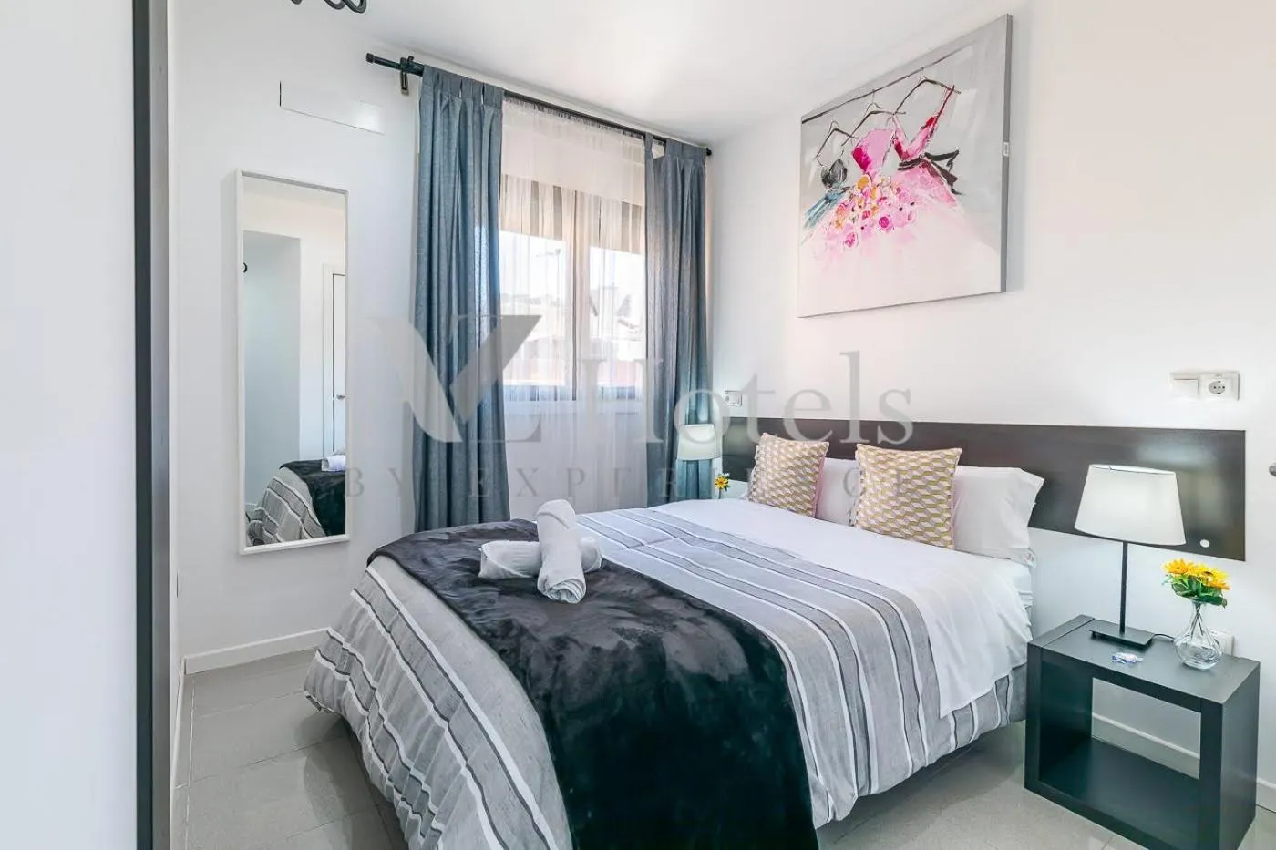 Photo of the whole room, Bed in AYZ Sierra de Meira - Auto check-in property