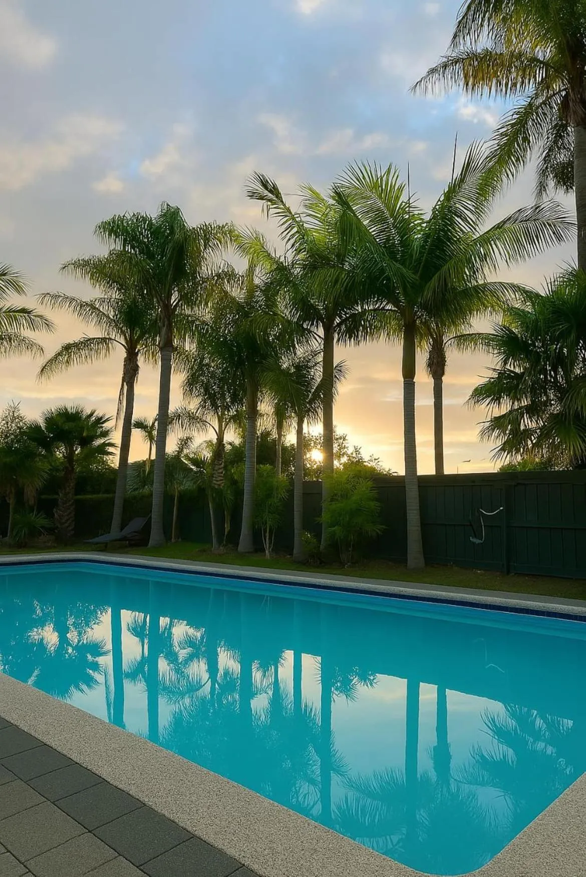 Pool view in Wayfarer Motel