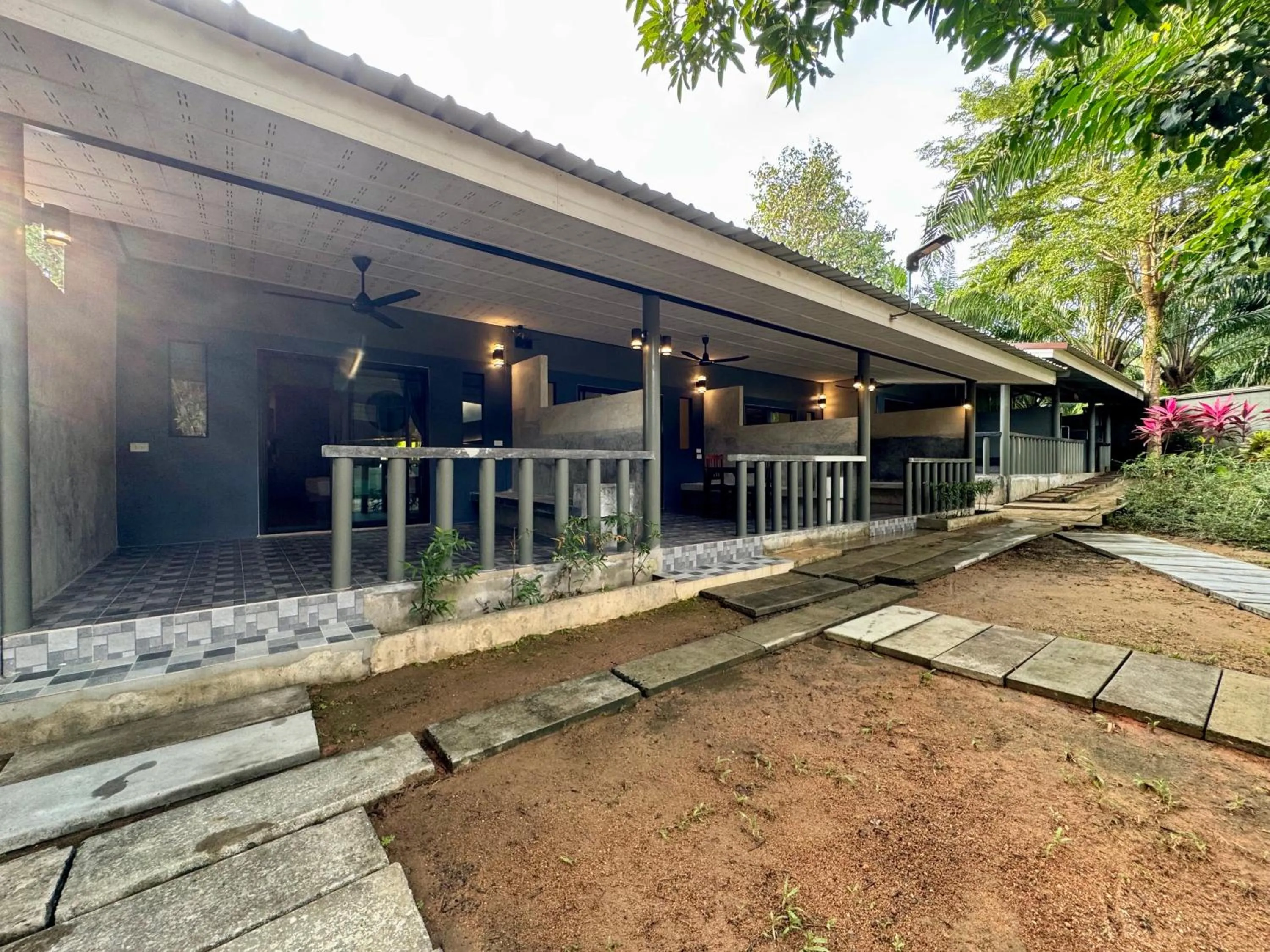 Property building in Khaolak Yama Resort - SHA Plus