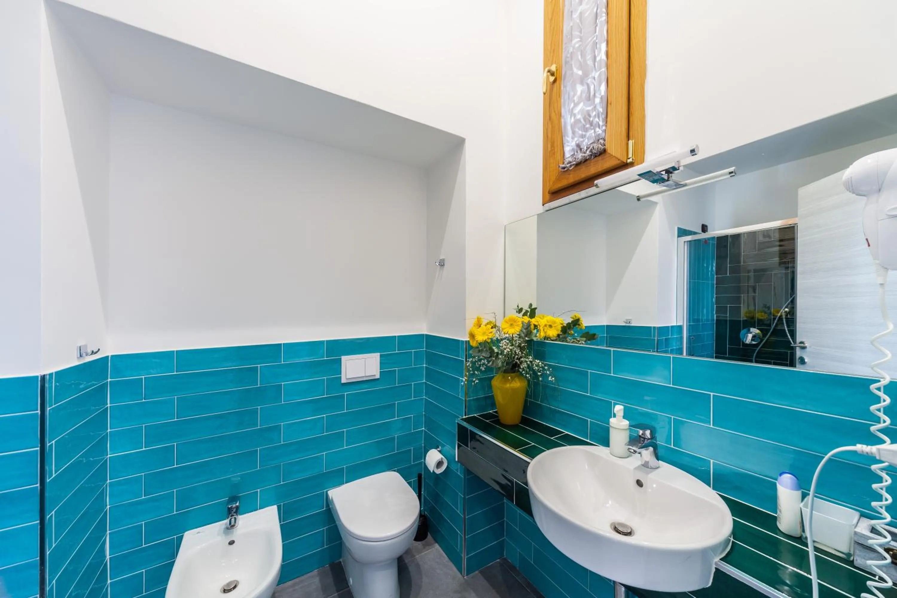 Bathroom in Donna Lena Relais Napoli