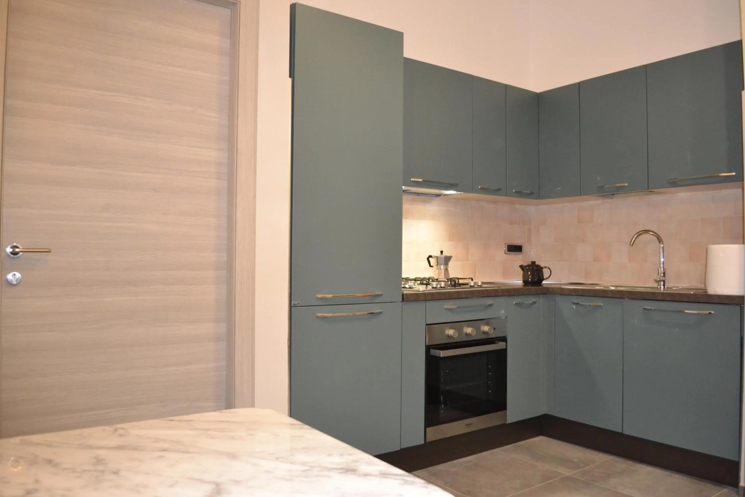 Kitchen or kitchenette in Donna Lena Relais Napoli