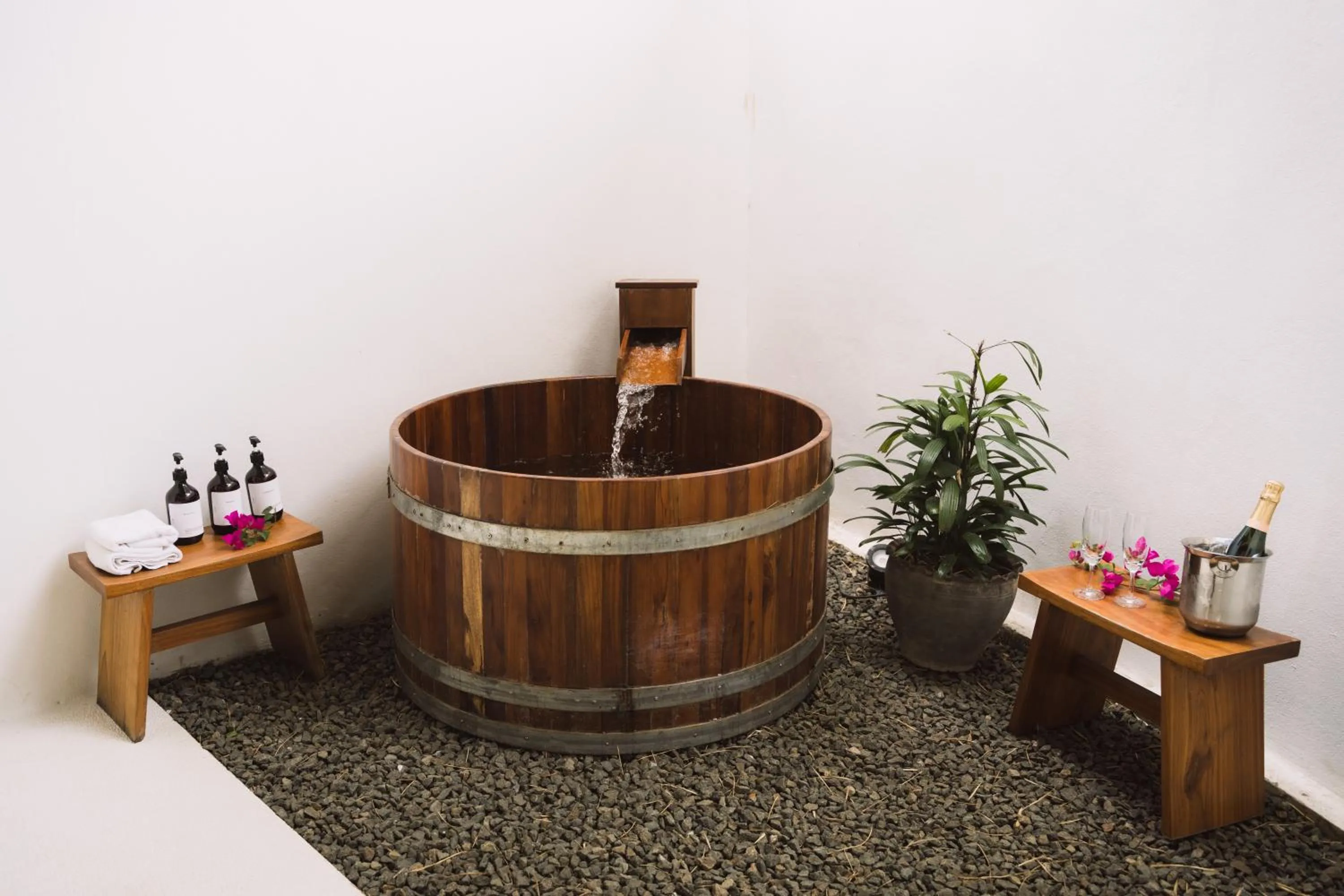 Open Air Bath in Le Sen Boutique Hotel
