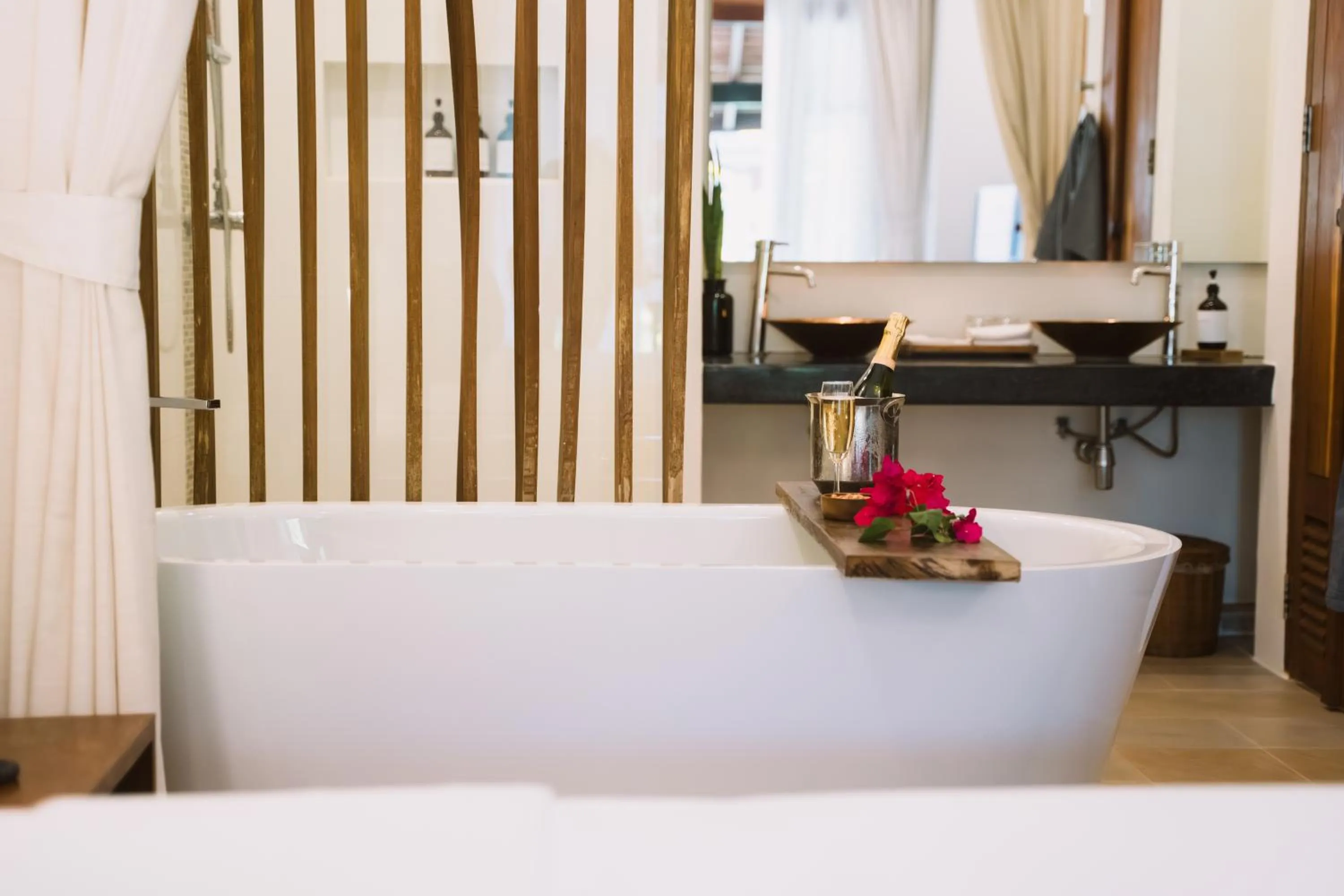 Bedroom, Bed in Le Sen Boutique Hotel