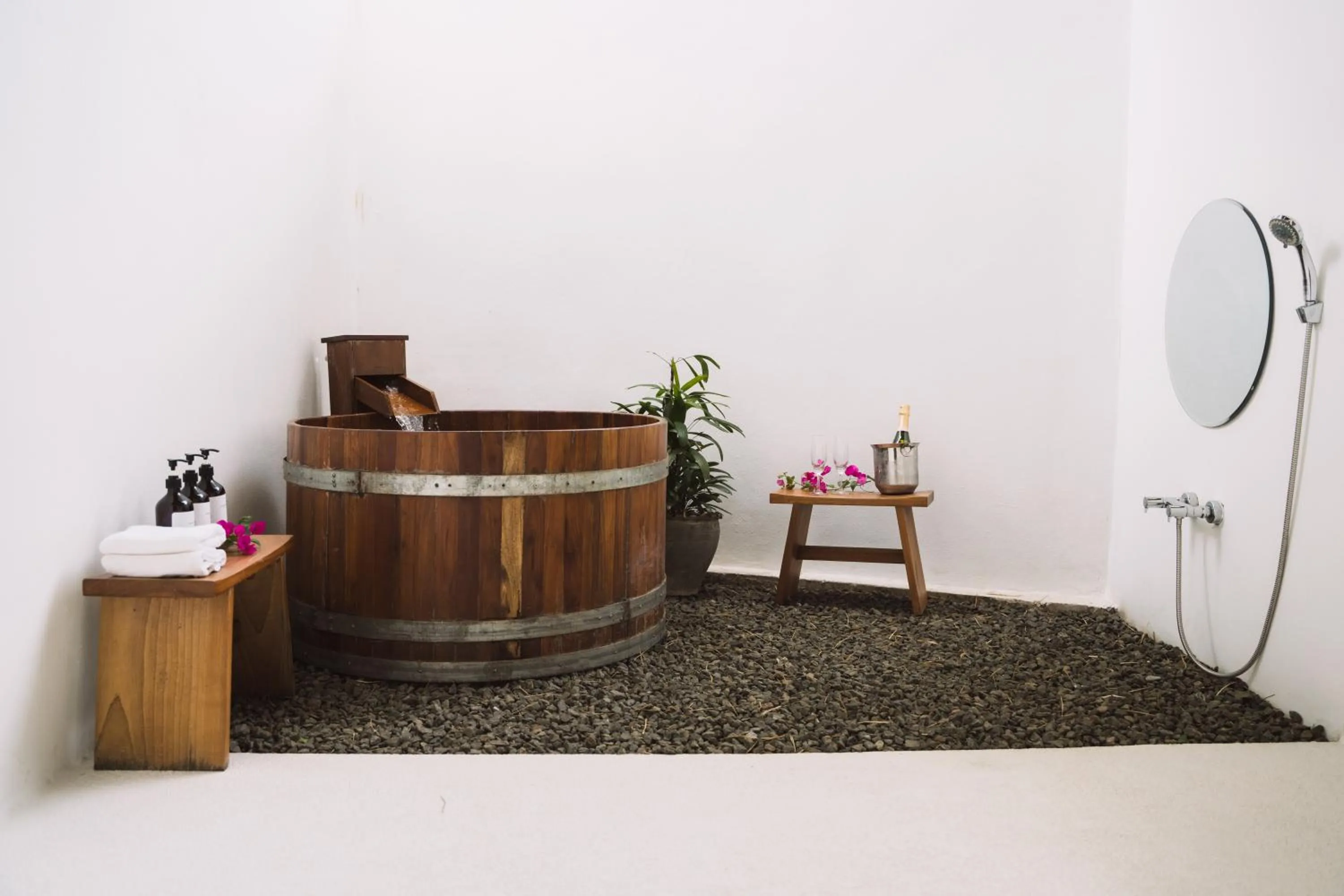 Open Air Bath in Le Sen Boutique Hotel