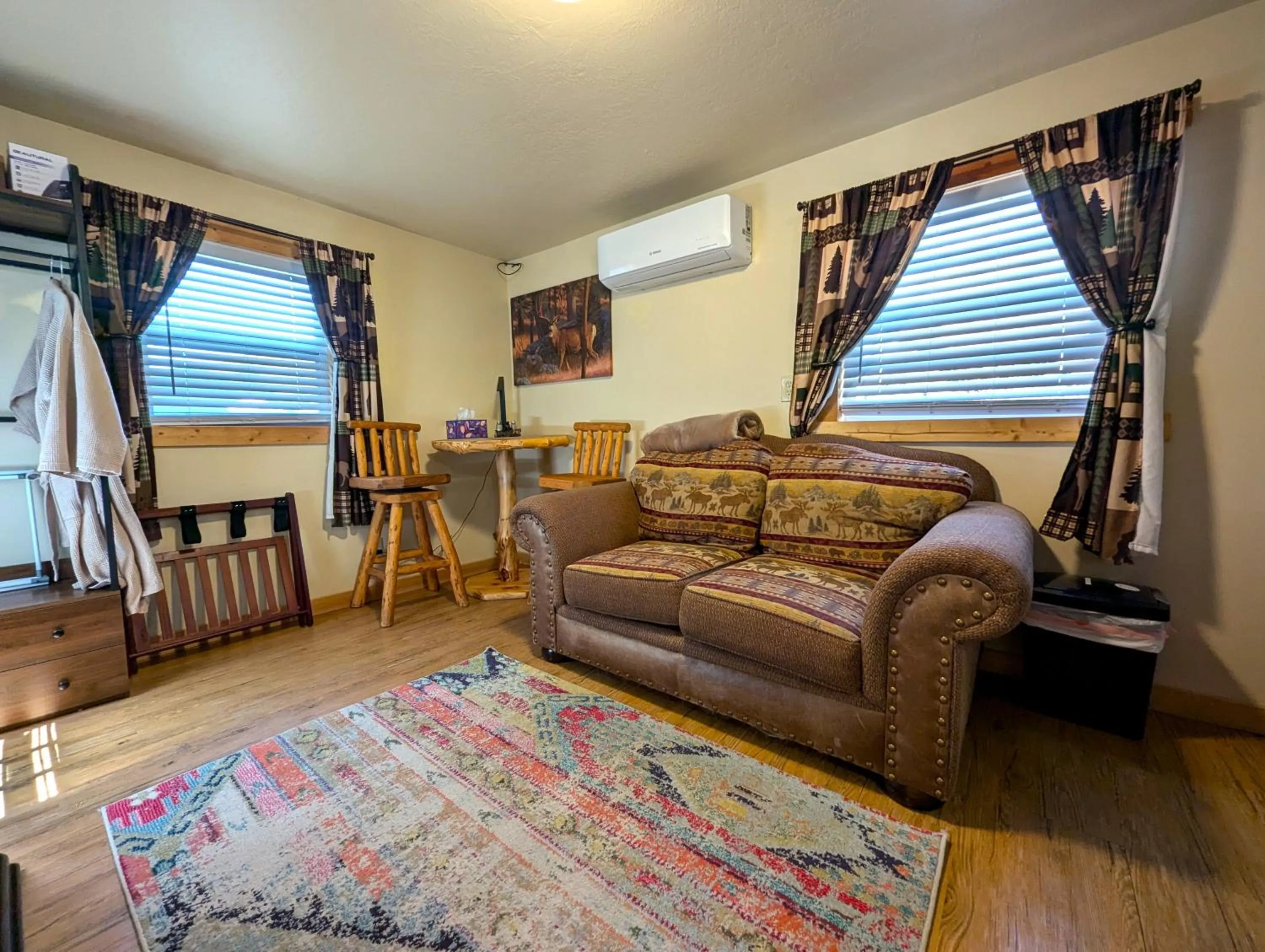 Yellowstone's Treasure Cabins