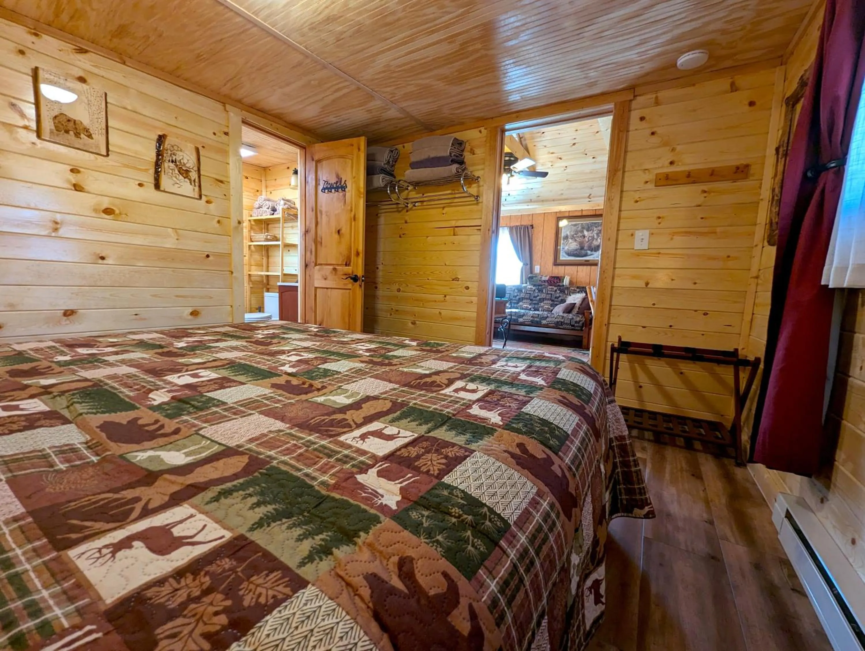Bed in Yellowstone's Treasure Cabins