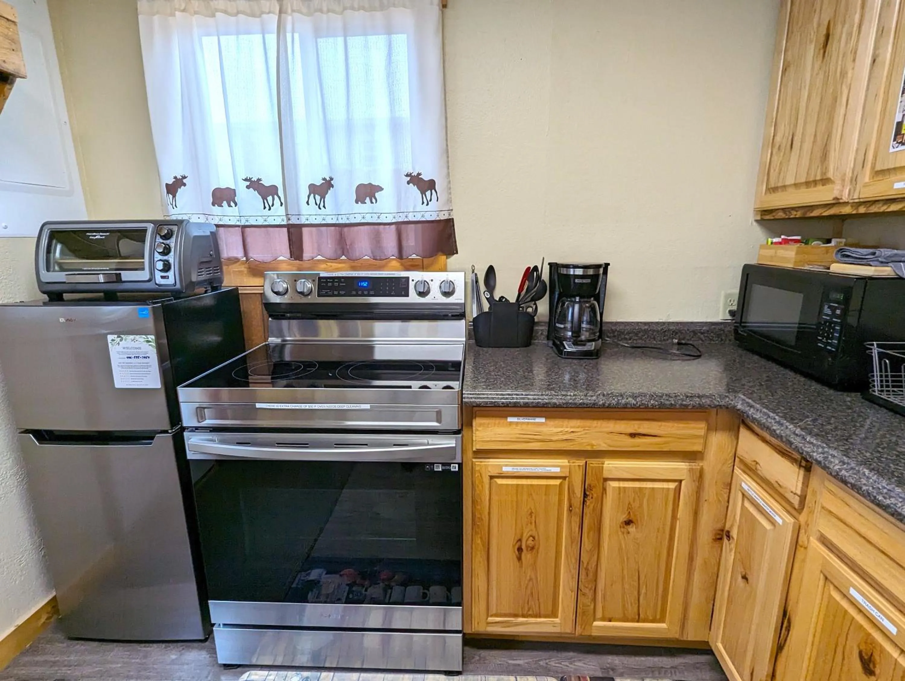 Yellowstone's Treasure Cabins