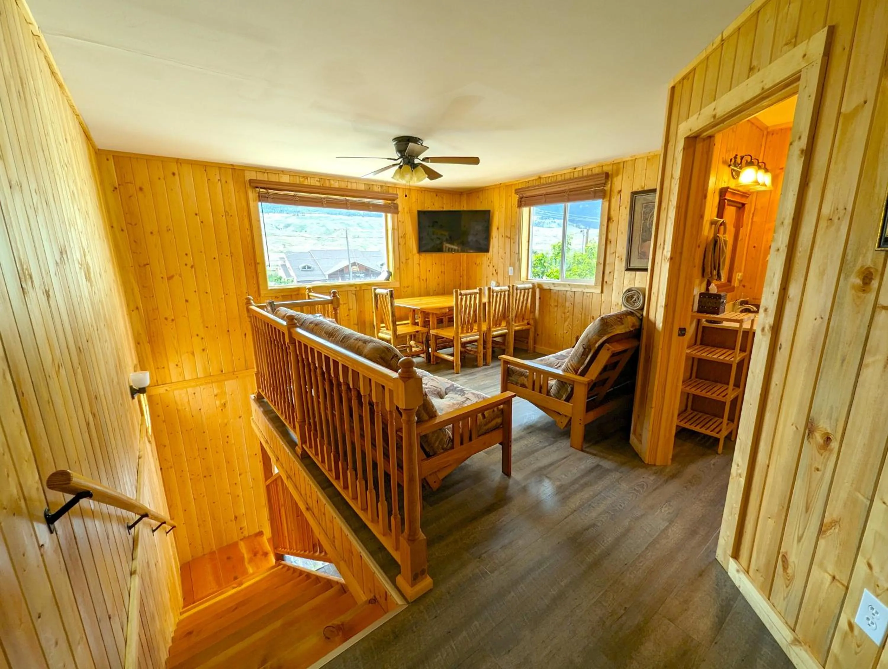 Yellowstone's Treasure Cabins