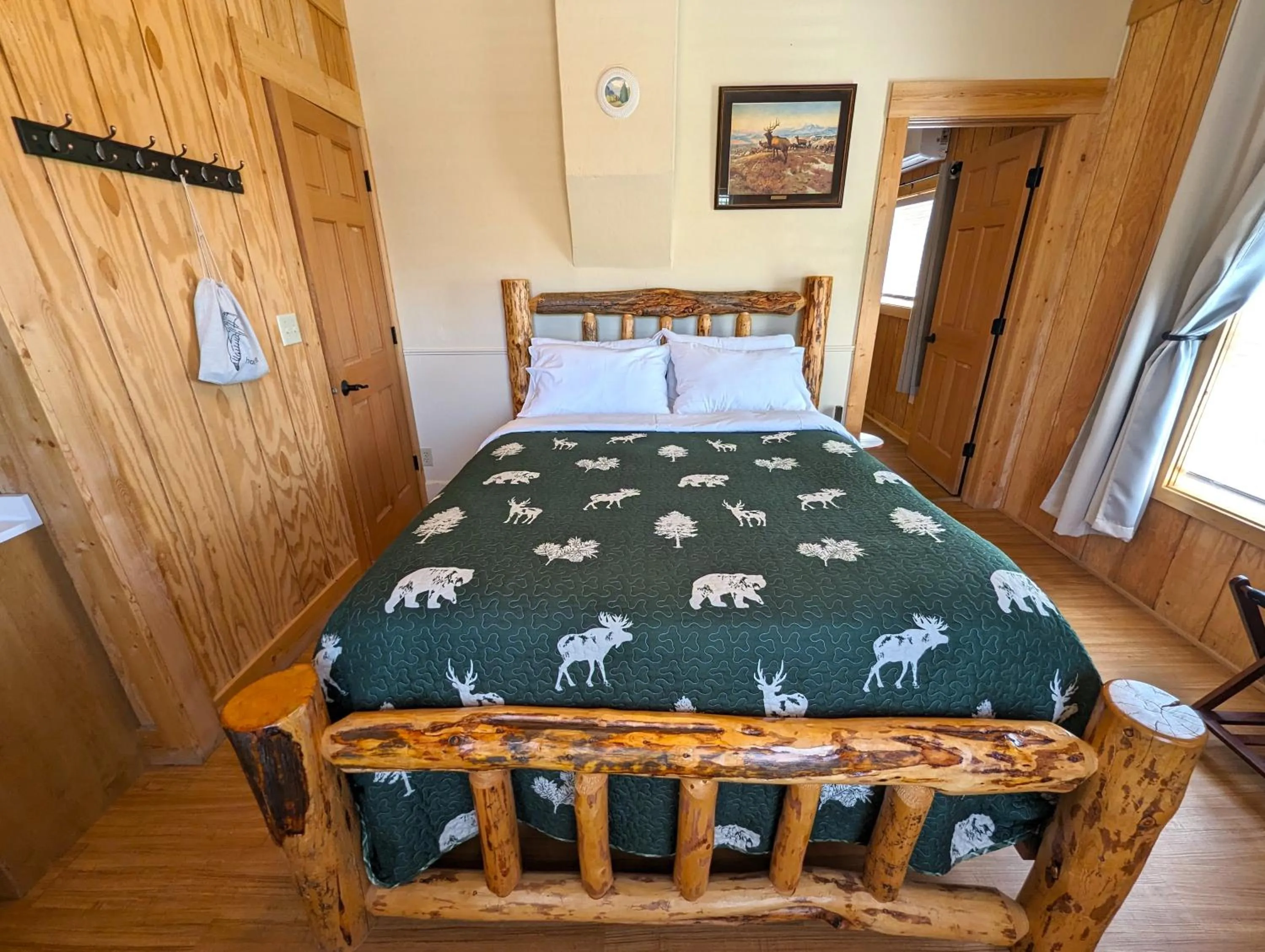 Bed in Yellowstone's Treasure Cabins