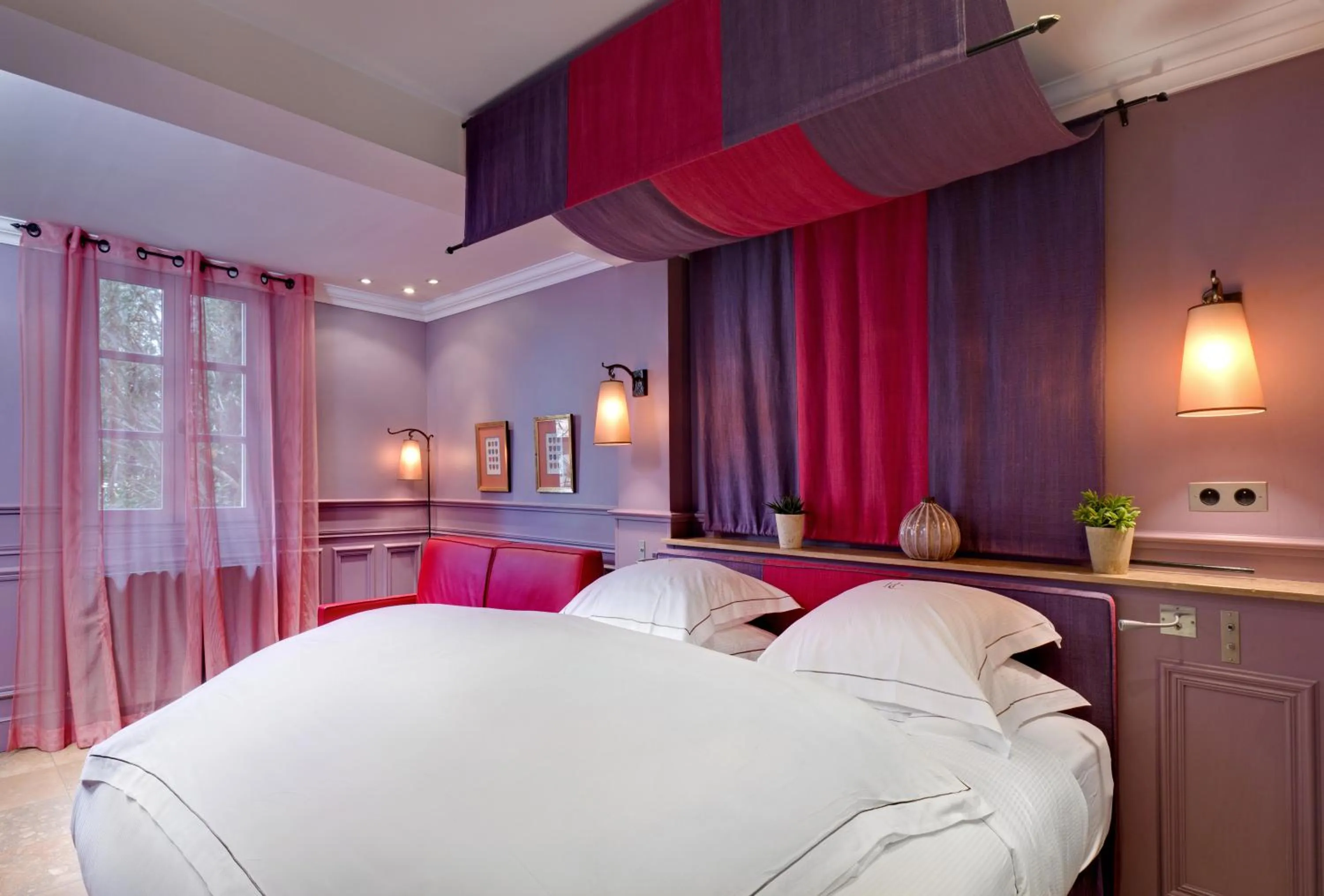 Bedroom, Bed in Hôtel du Château & Spa - Teritoria