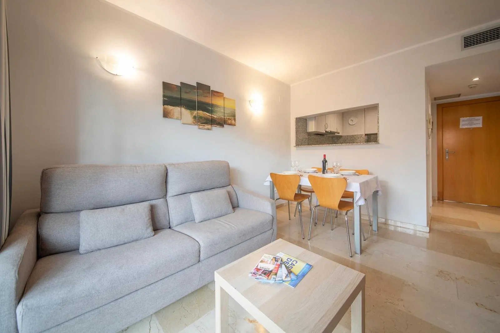 Living room in Aparthotel Marsol