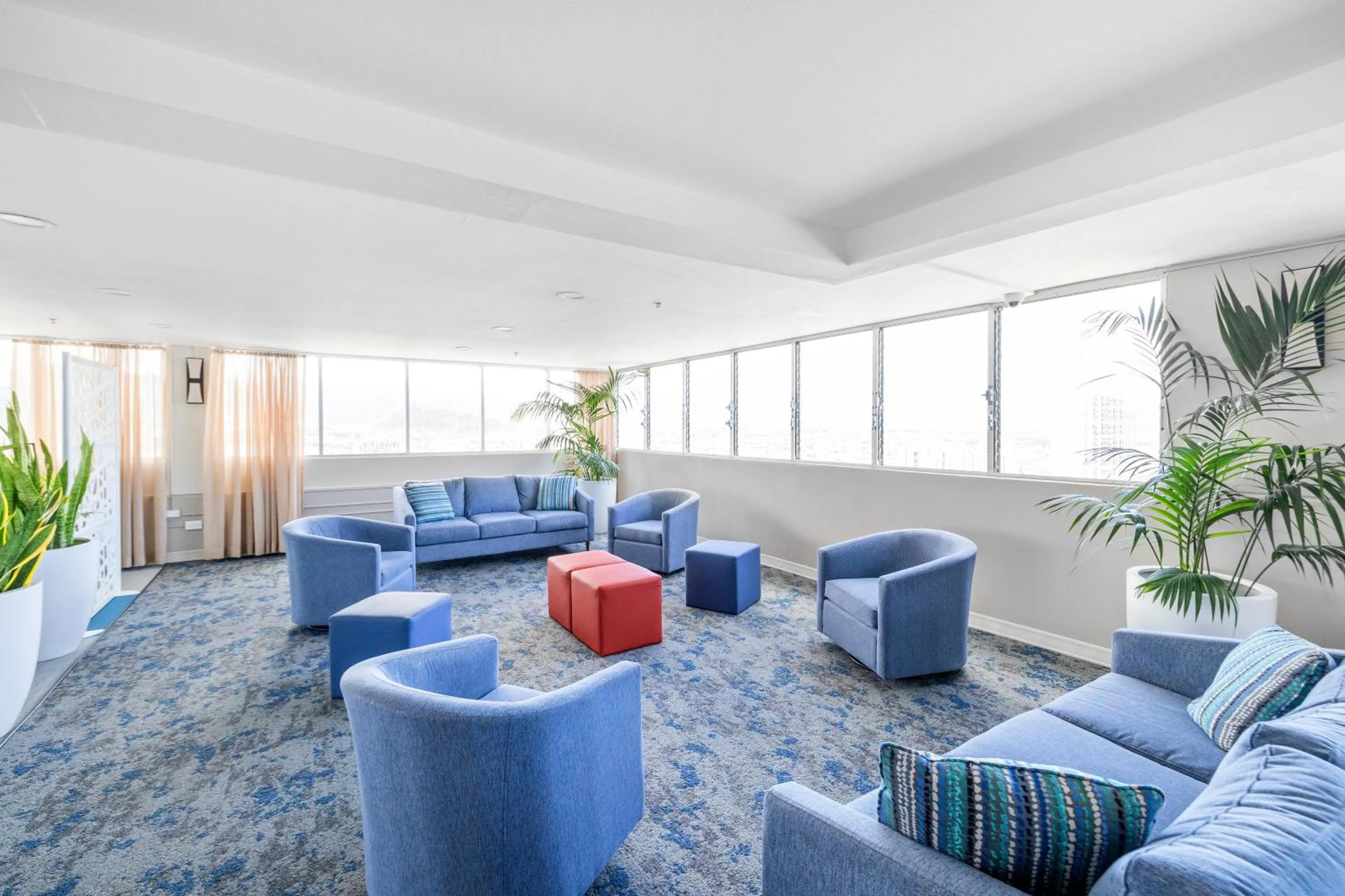 Seating area in Pacific Monarch - 1 BR - Ocean and City Views!