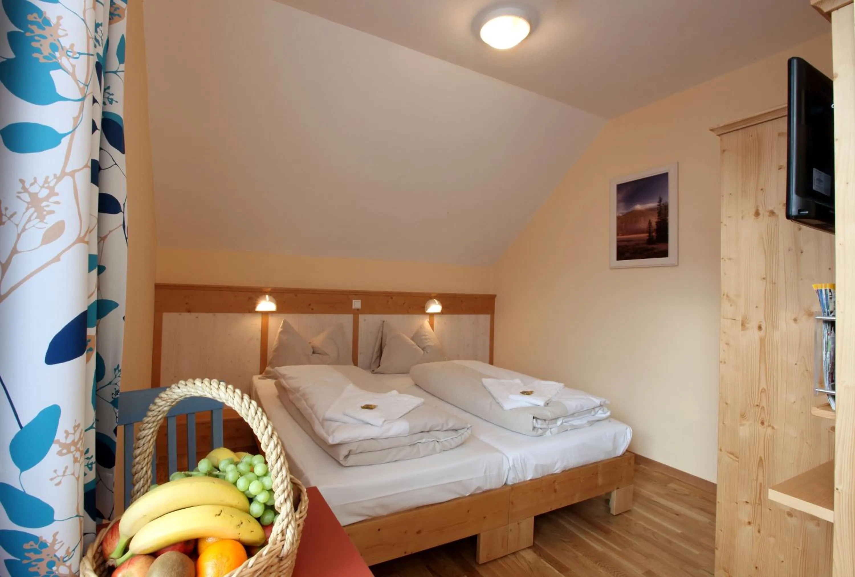 Bed in JUFA Hotel St Michael im Lungau