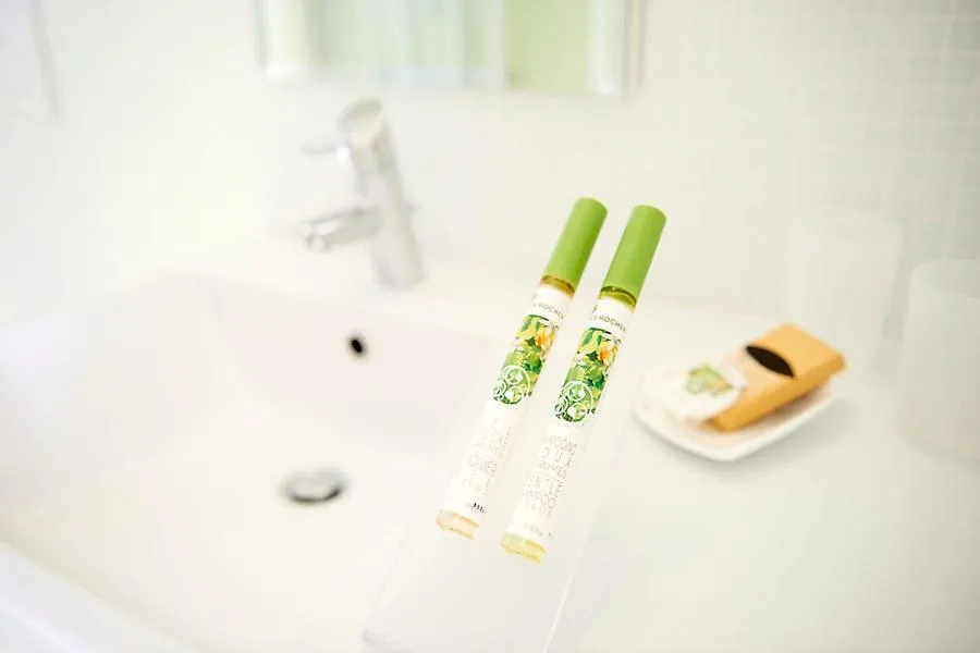 Bathroom in Le Leman Hotel