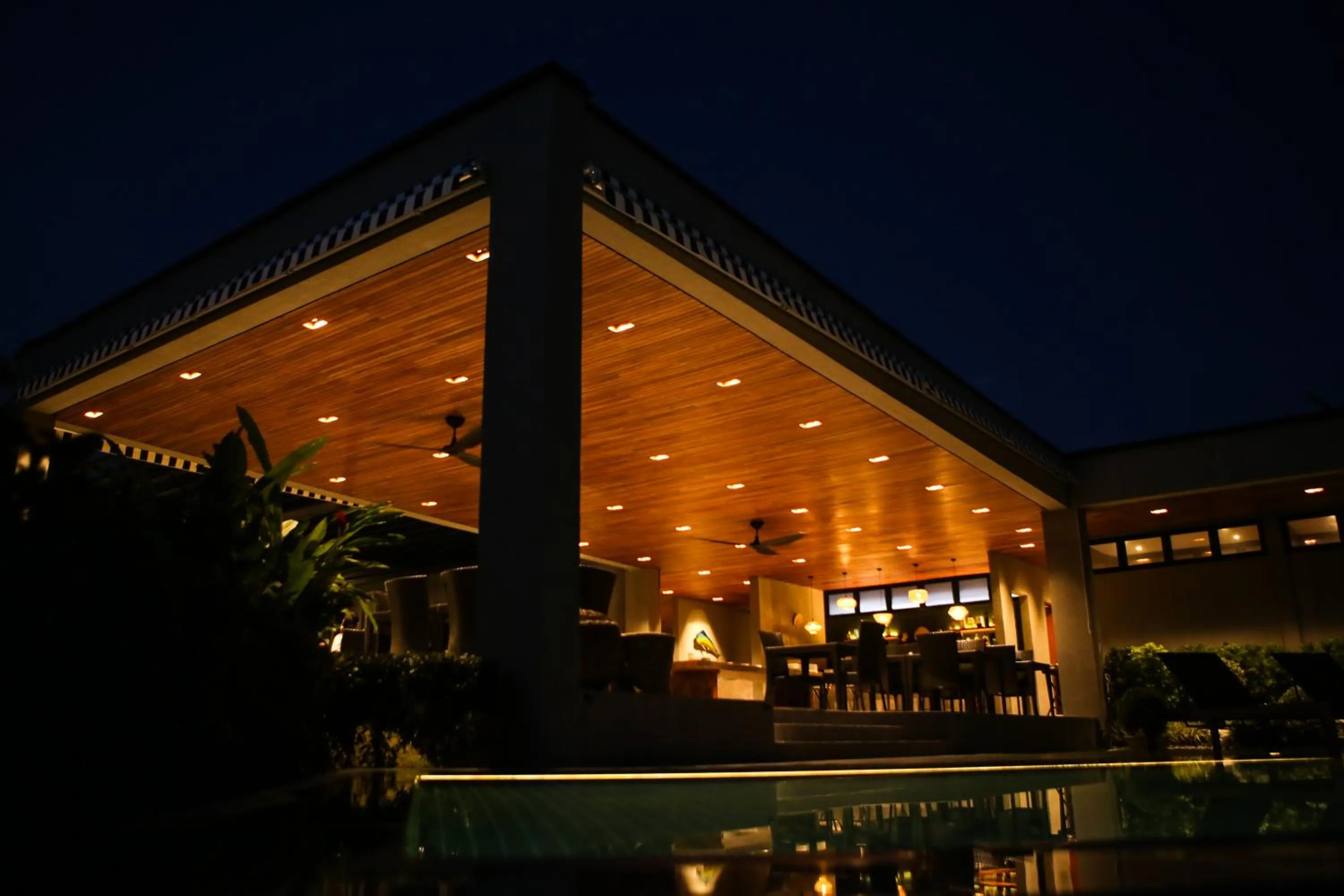 Restaurant/places to eat in Cala Laiya