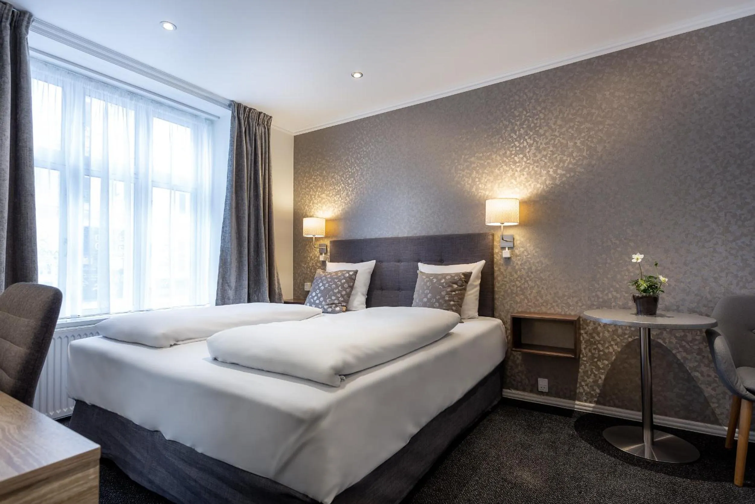 Living room, Bed in Hotel Tiffany