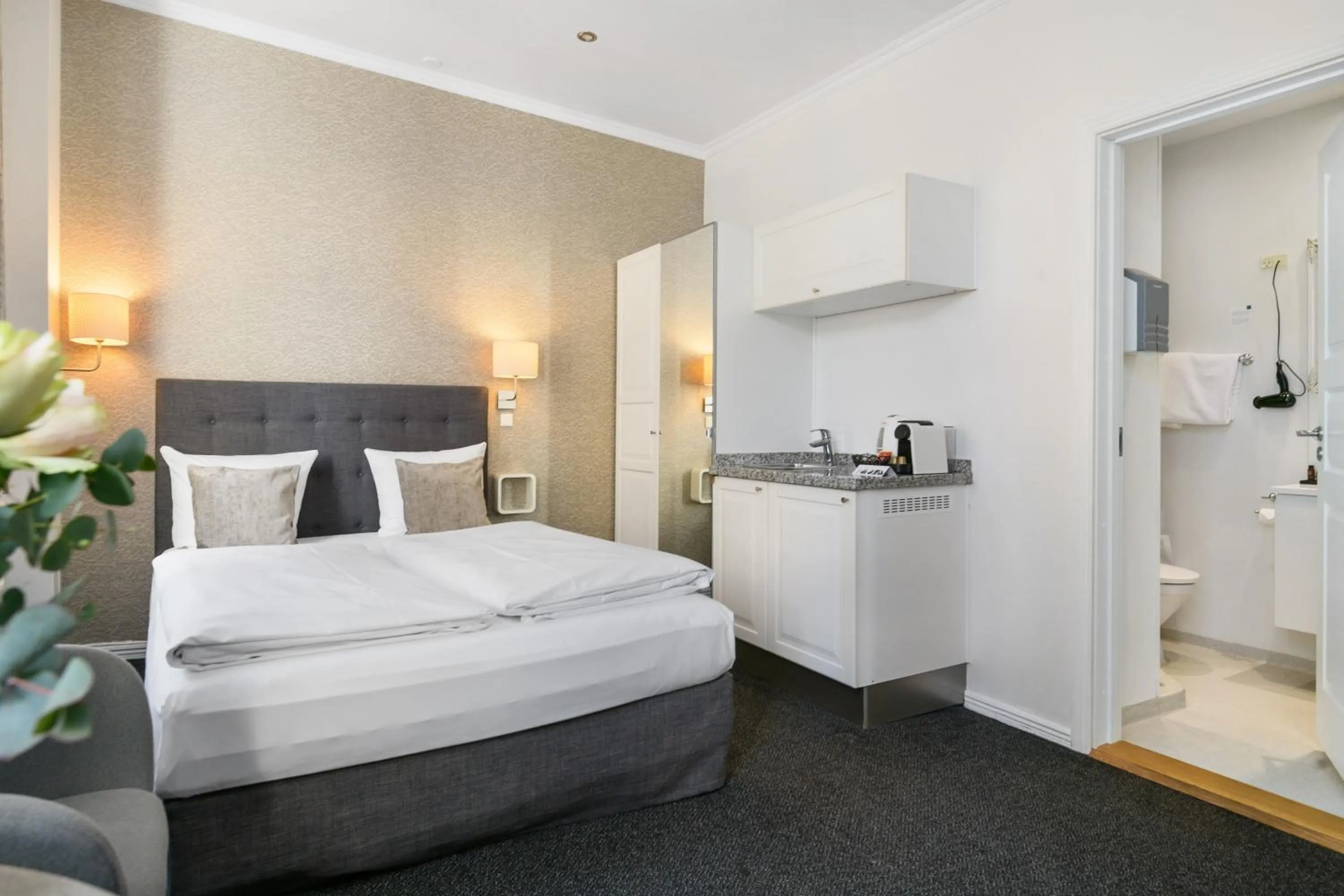 Bed in Hotel Tiffany