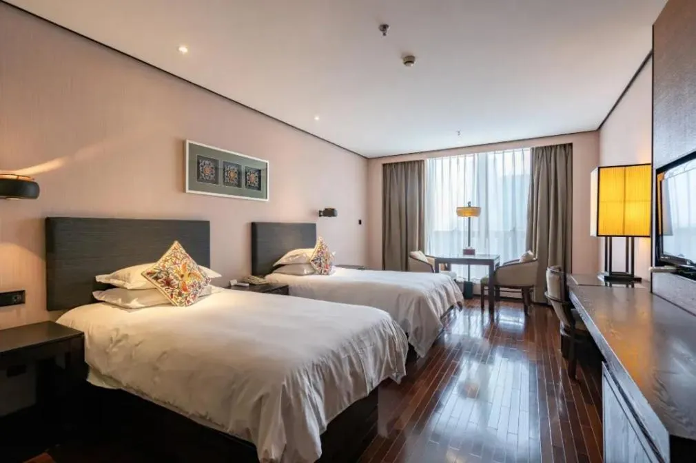 Bedroom, Bed in SSAW Boutique Hotel Hangzhou Xiaoshan Yinlong Hangfachang Subway