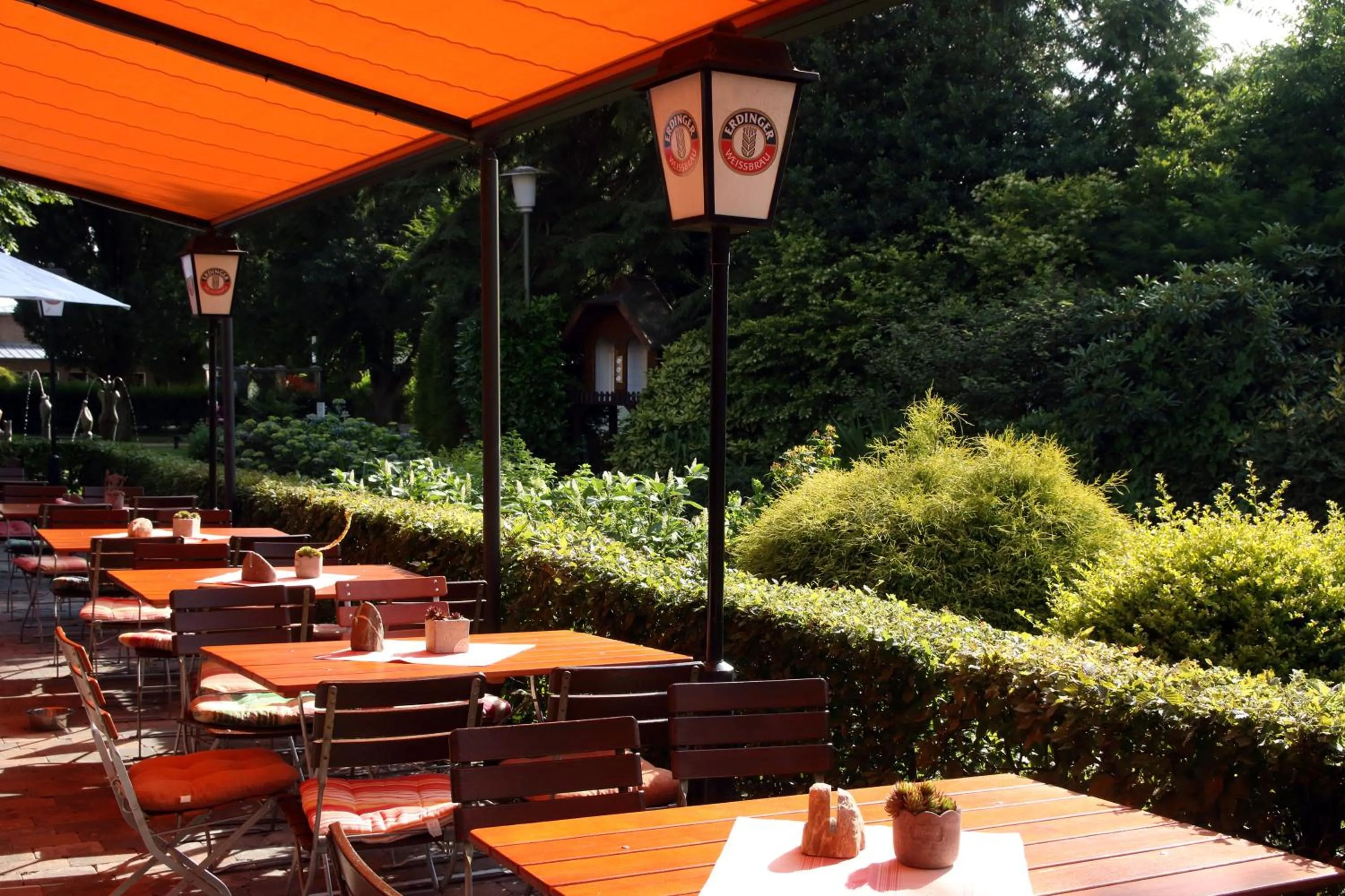 Restaurant/places to eat in Nierswalder Landhaus