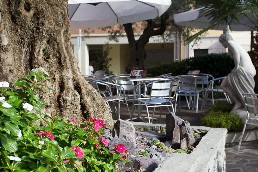 Spring in Zara Rooms & Suites