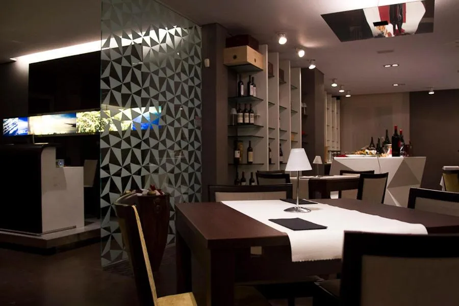 Lounge or bar in Zara Rooms & Suites