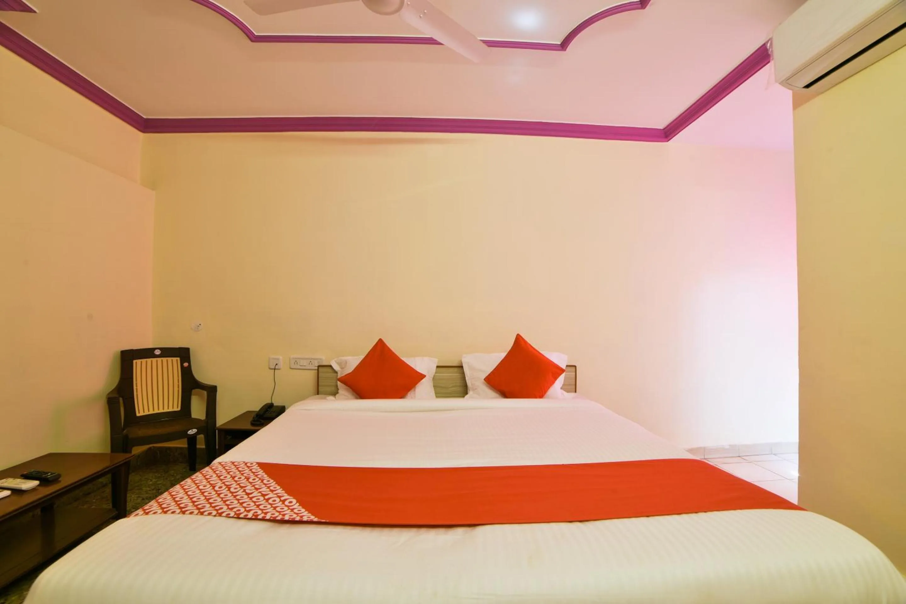 Bedroom, Bed in Hotel O Radika Residency