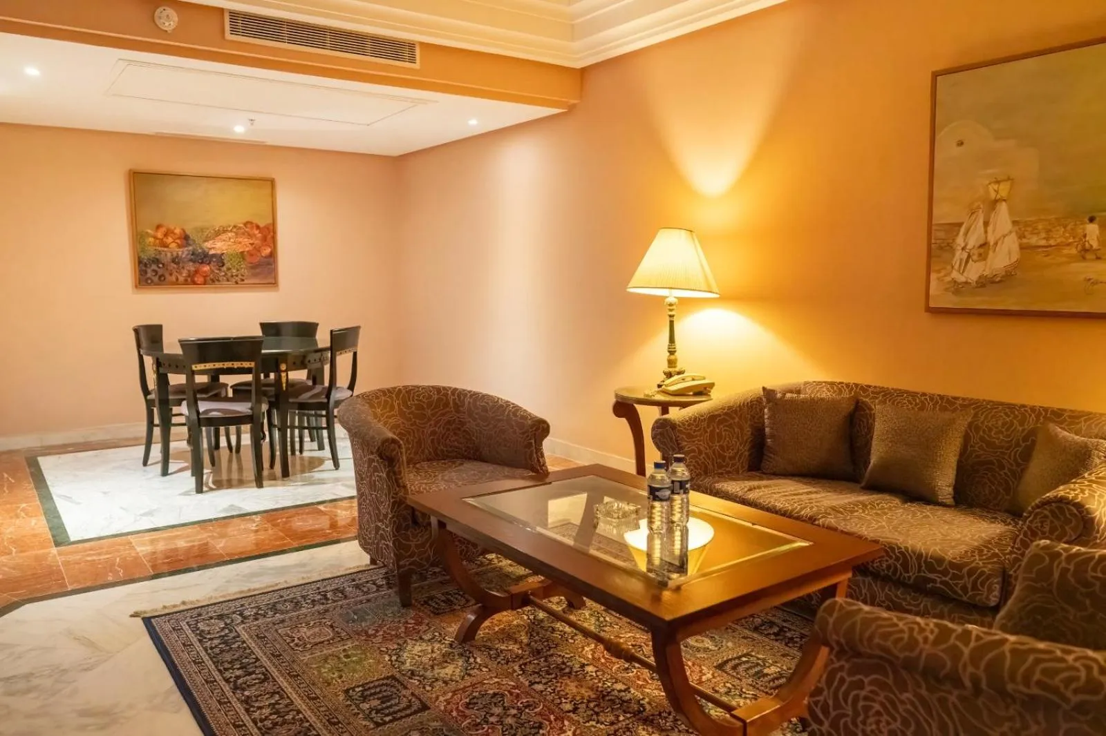 Living room in Regency Tunis Hotel