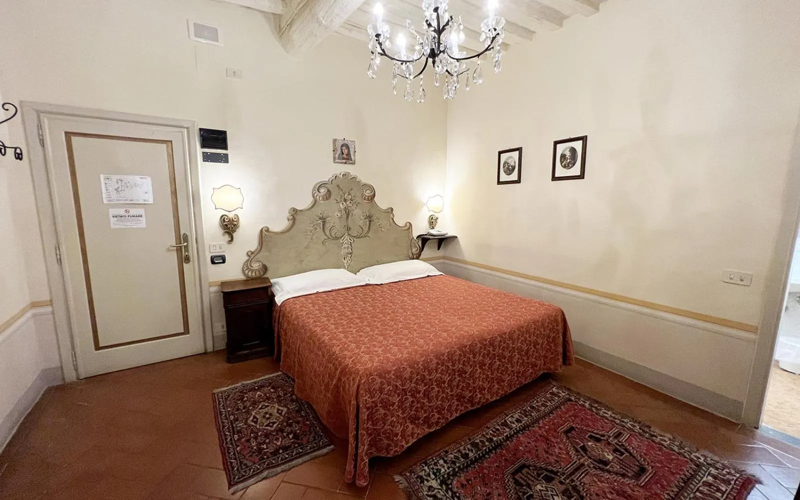 Bed in B&B Piccolo Hotel