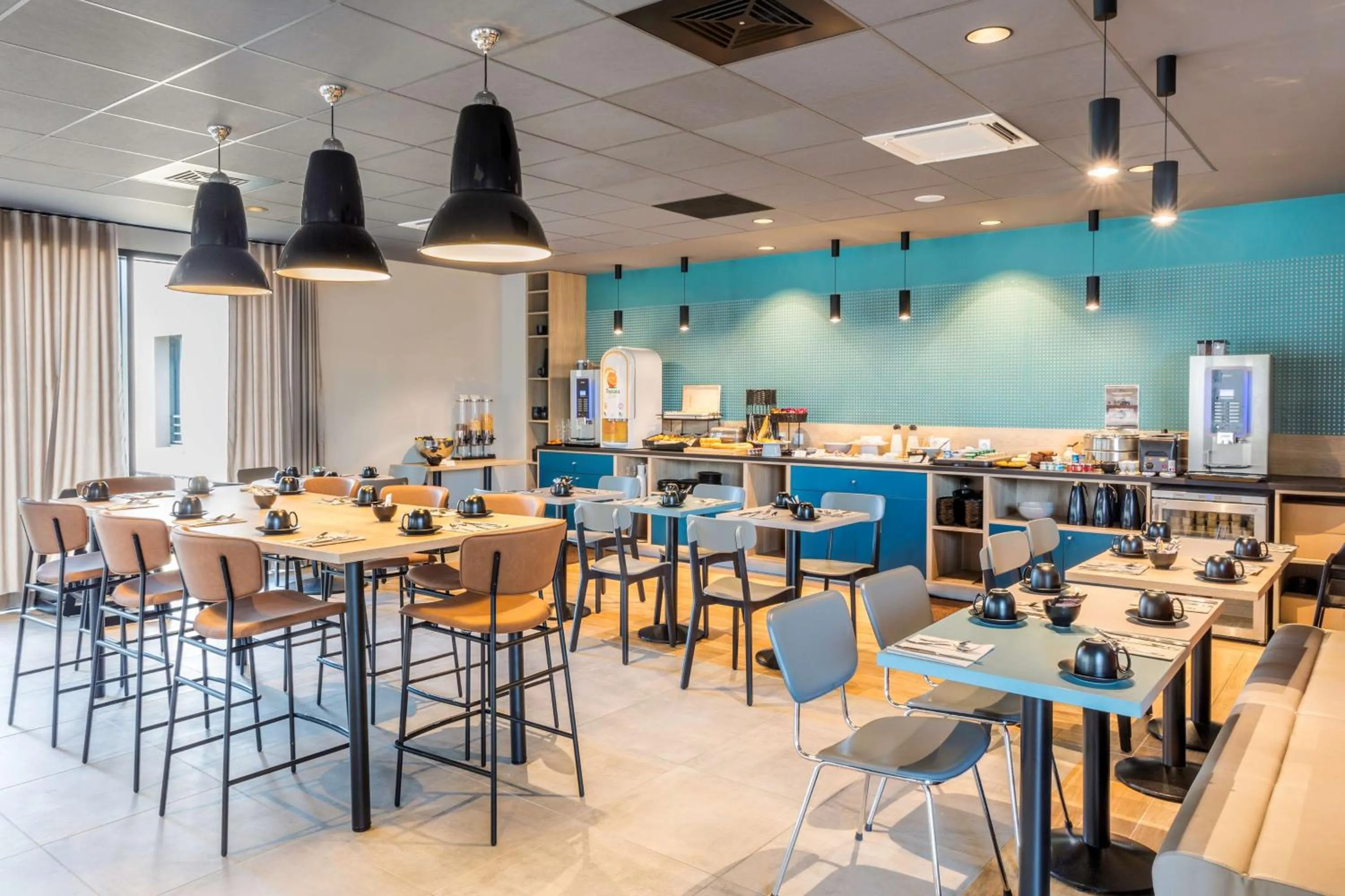 Restaurant/places to eat in BEST WESTERN HOTEL DIJON QUETIGNY