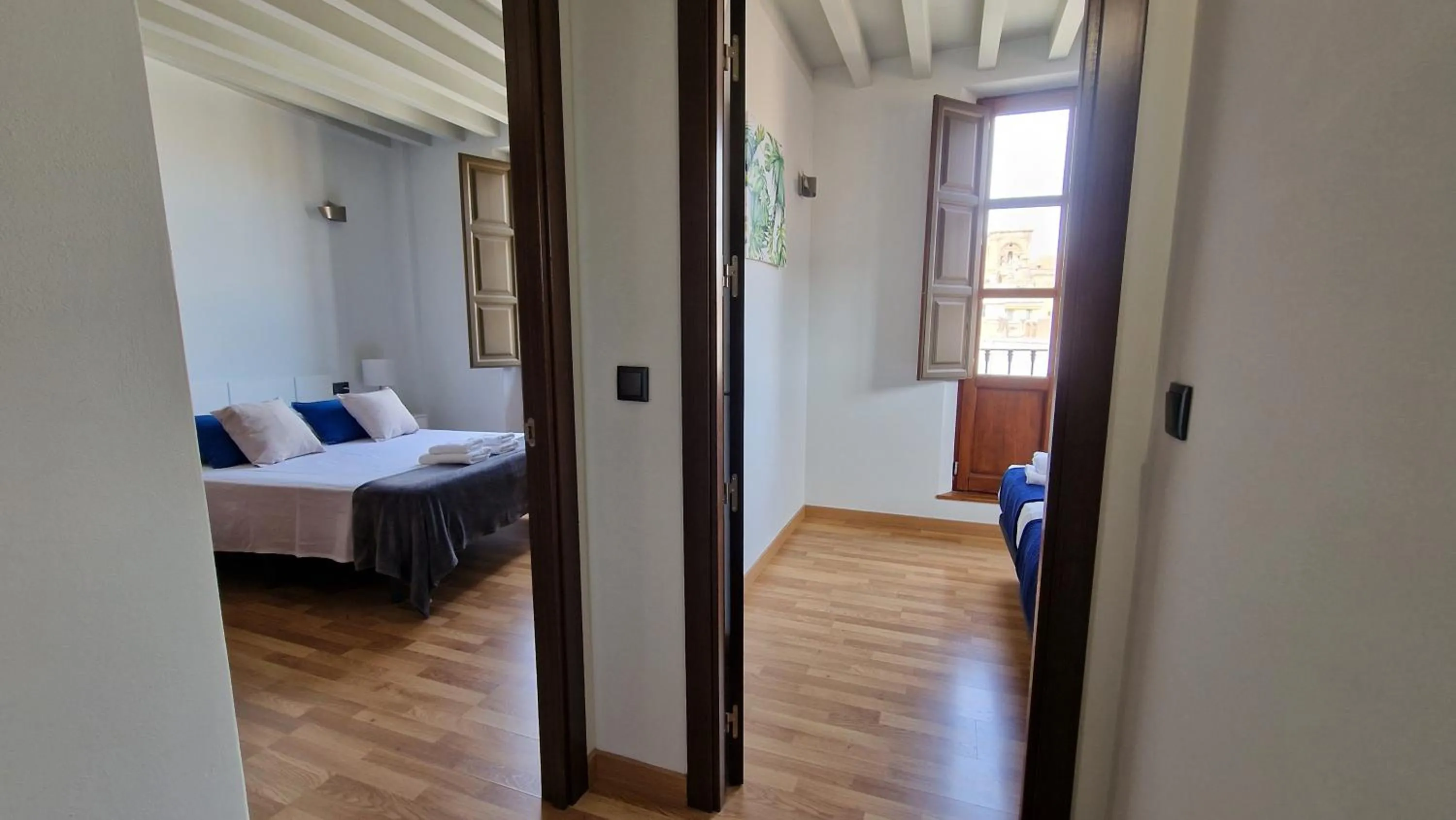 Bedroom, Bed in Imeda Apartamentos Escudo del Carmen 19