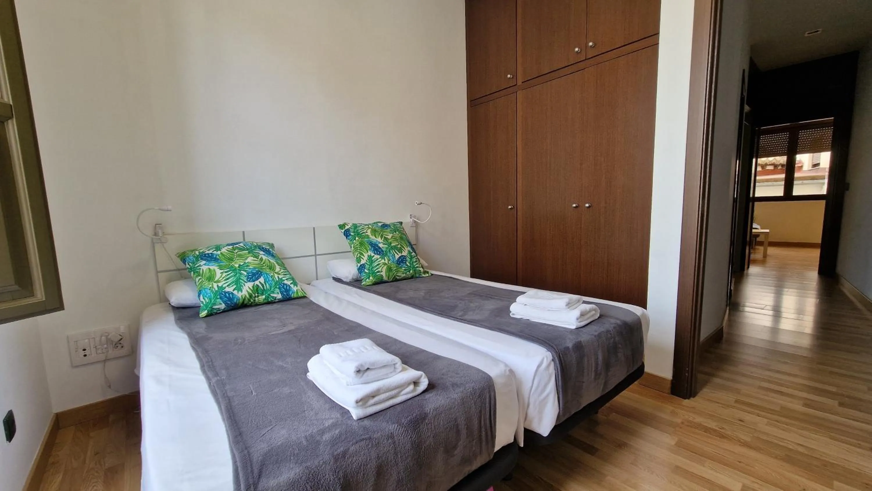 Bedroom, Bed in Imeda Apartamentos Escudo del Carmen 19