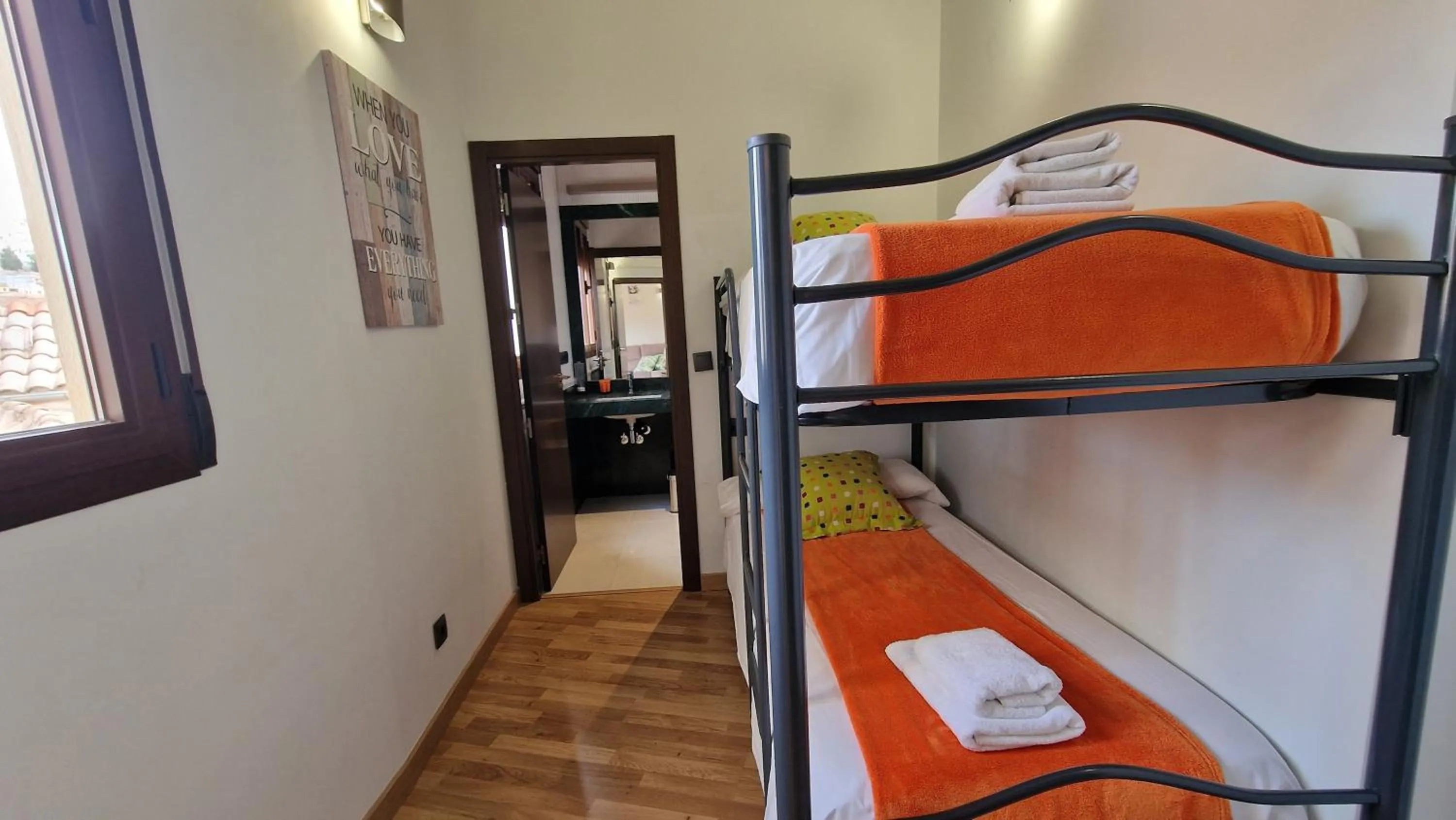 Bedroom, Bed in Imeda Apartamentos Escudo del Carmen 19