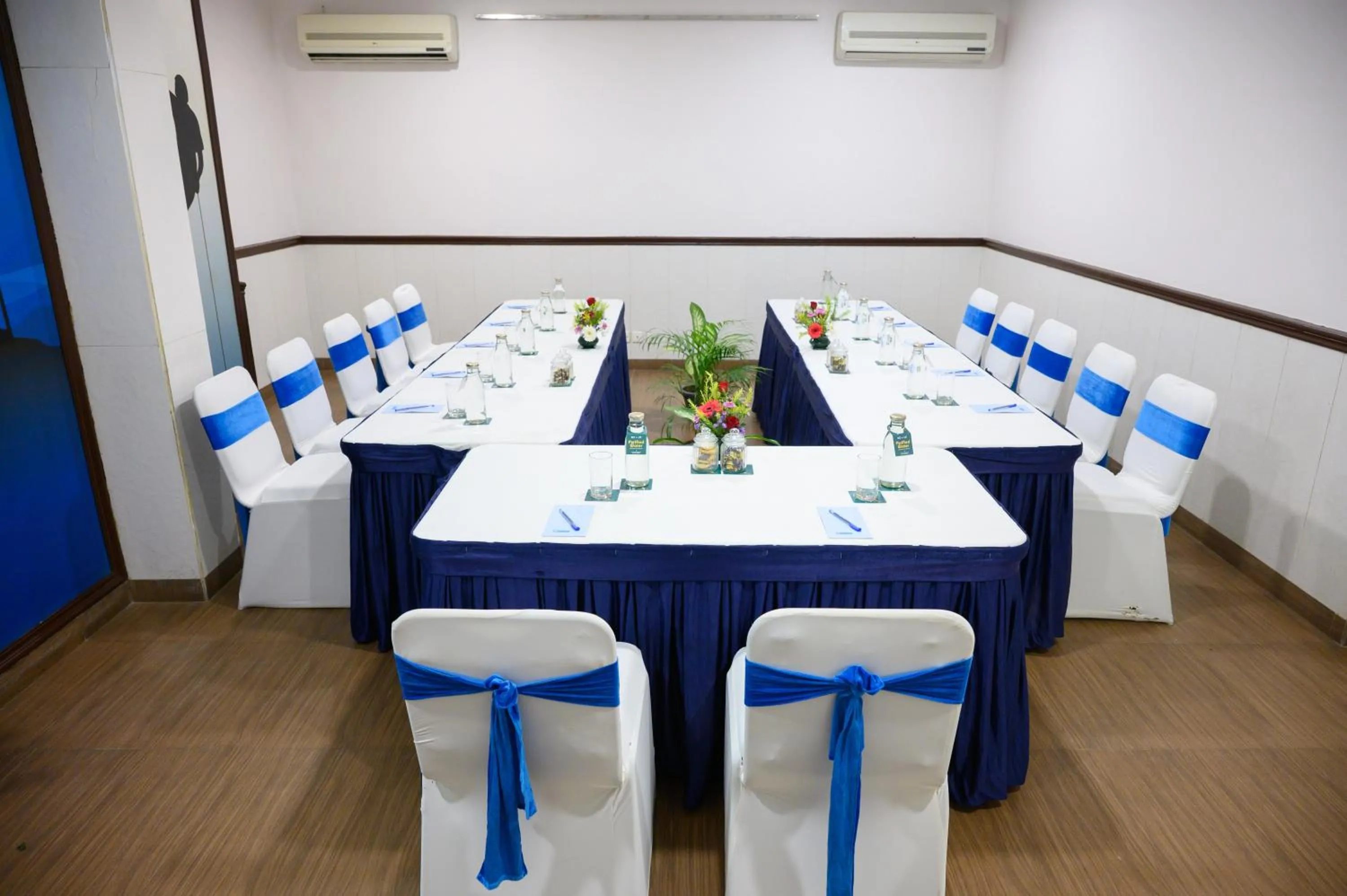 Banquet/Function facilities in Sinclairs Siliguri
