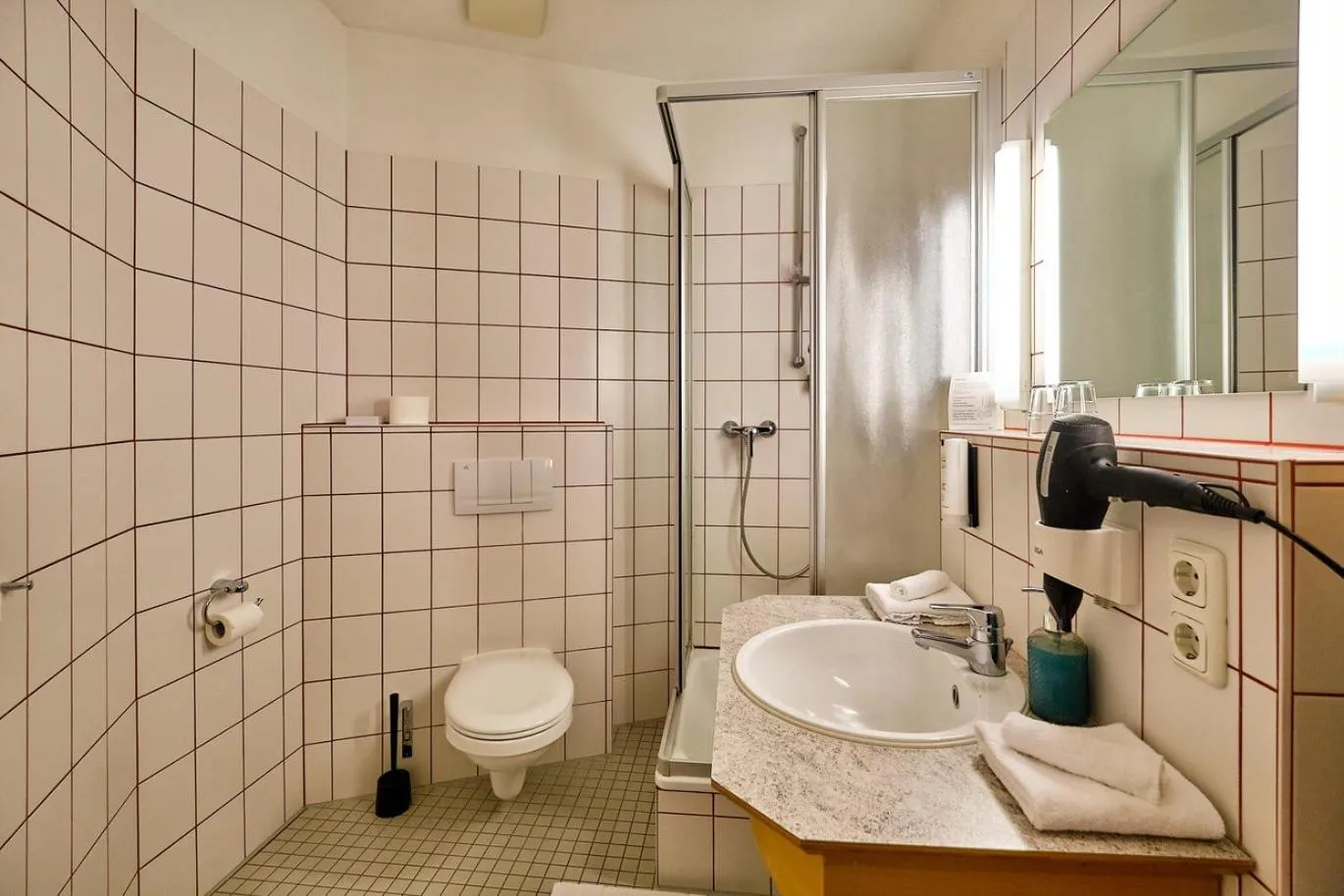 Bathroom in Hotel Roter Hahn