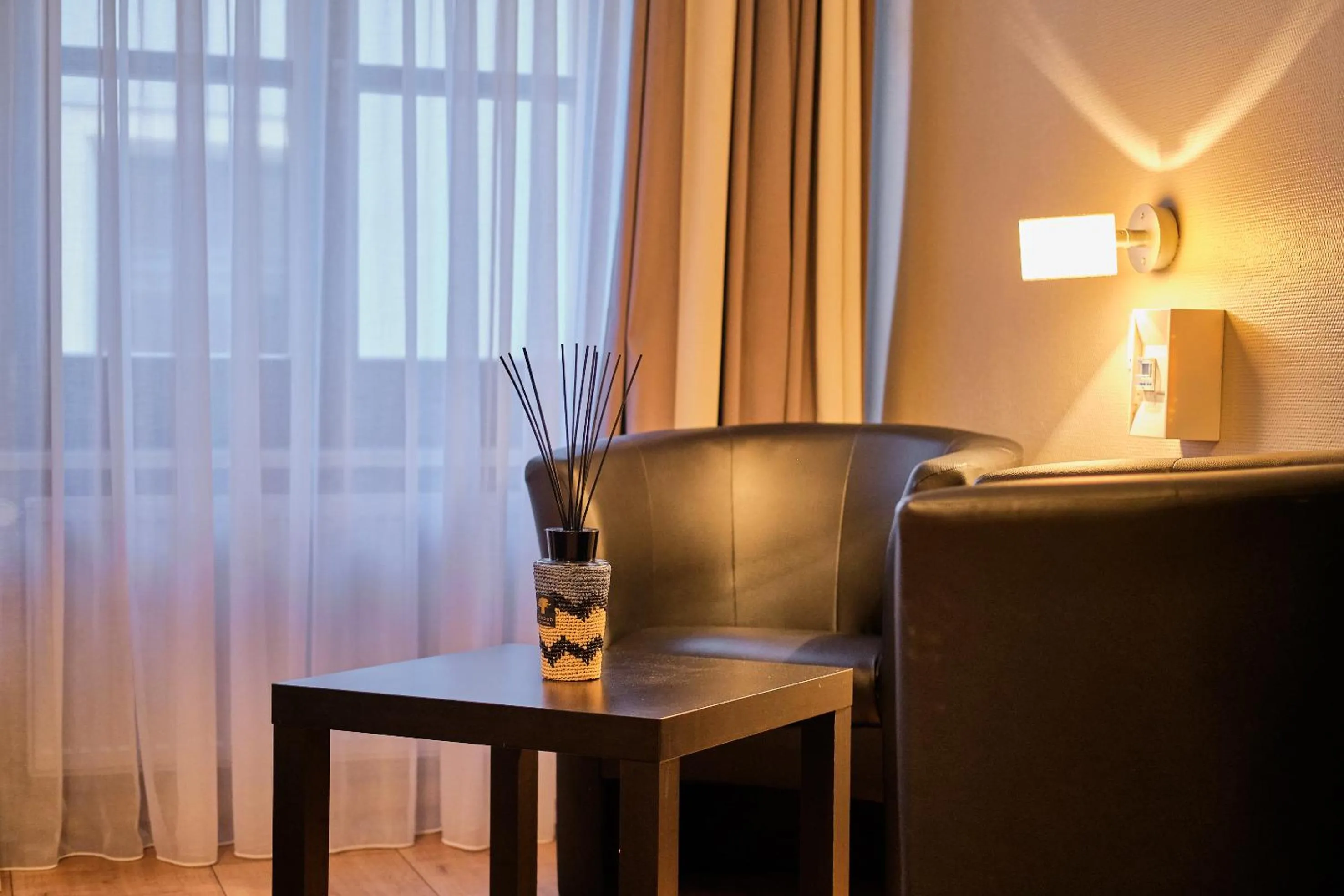 Seating area in Hotel Roter Hahn