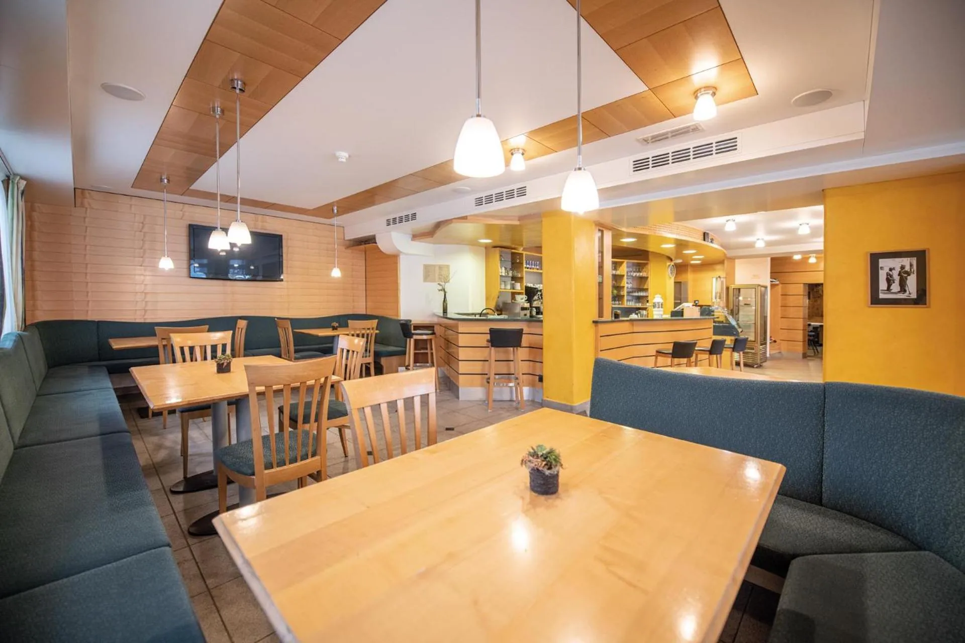 Restaurant/places to eat in Gasthof Teiser Stern