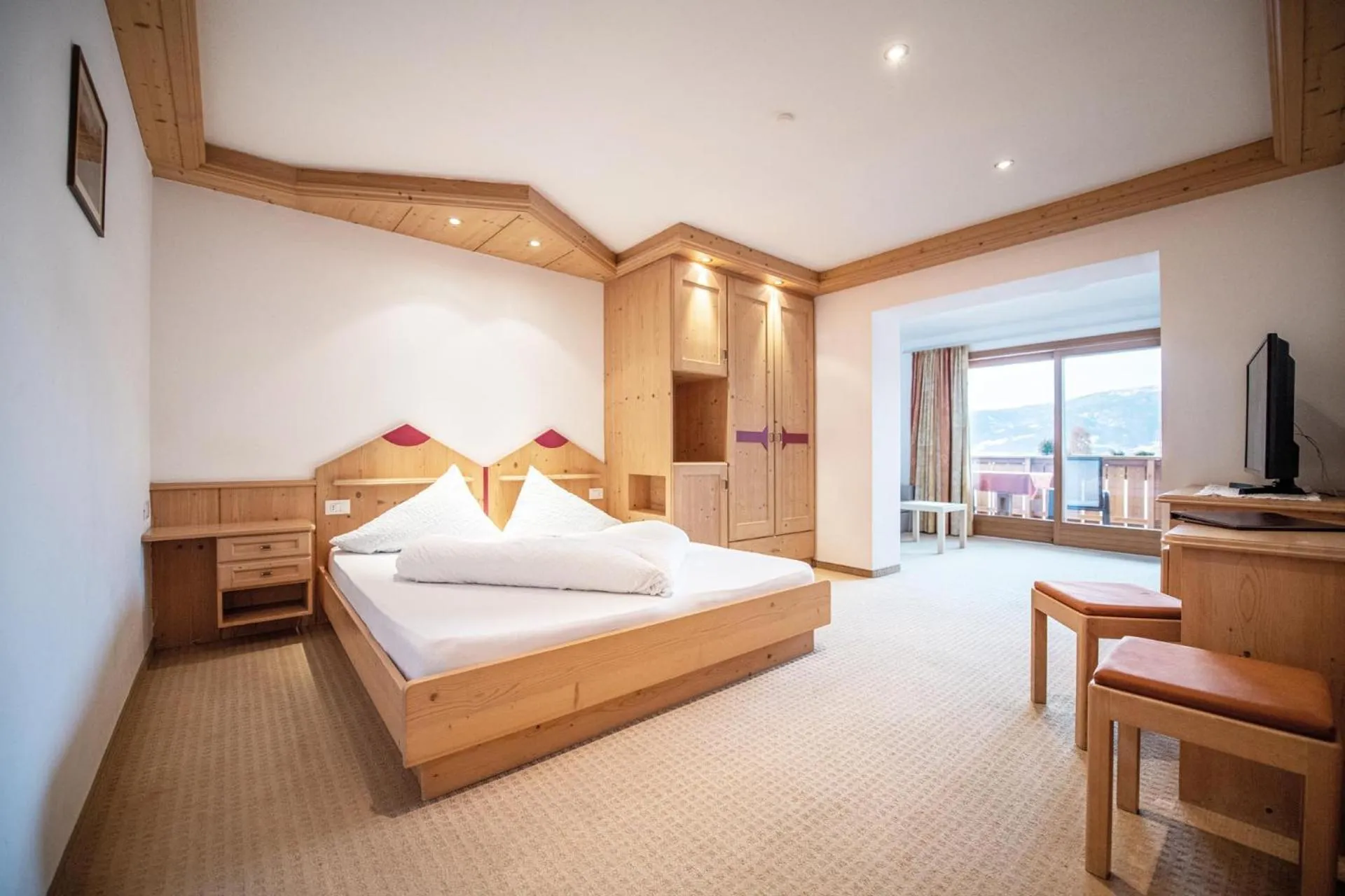 Photo of the whole room, Bed in Gasthof Teiser Stern