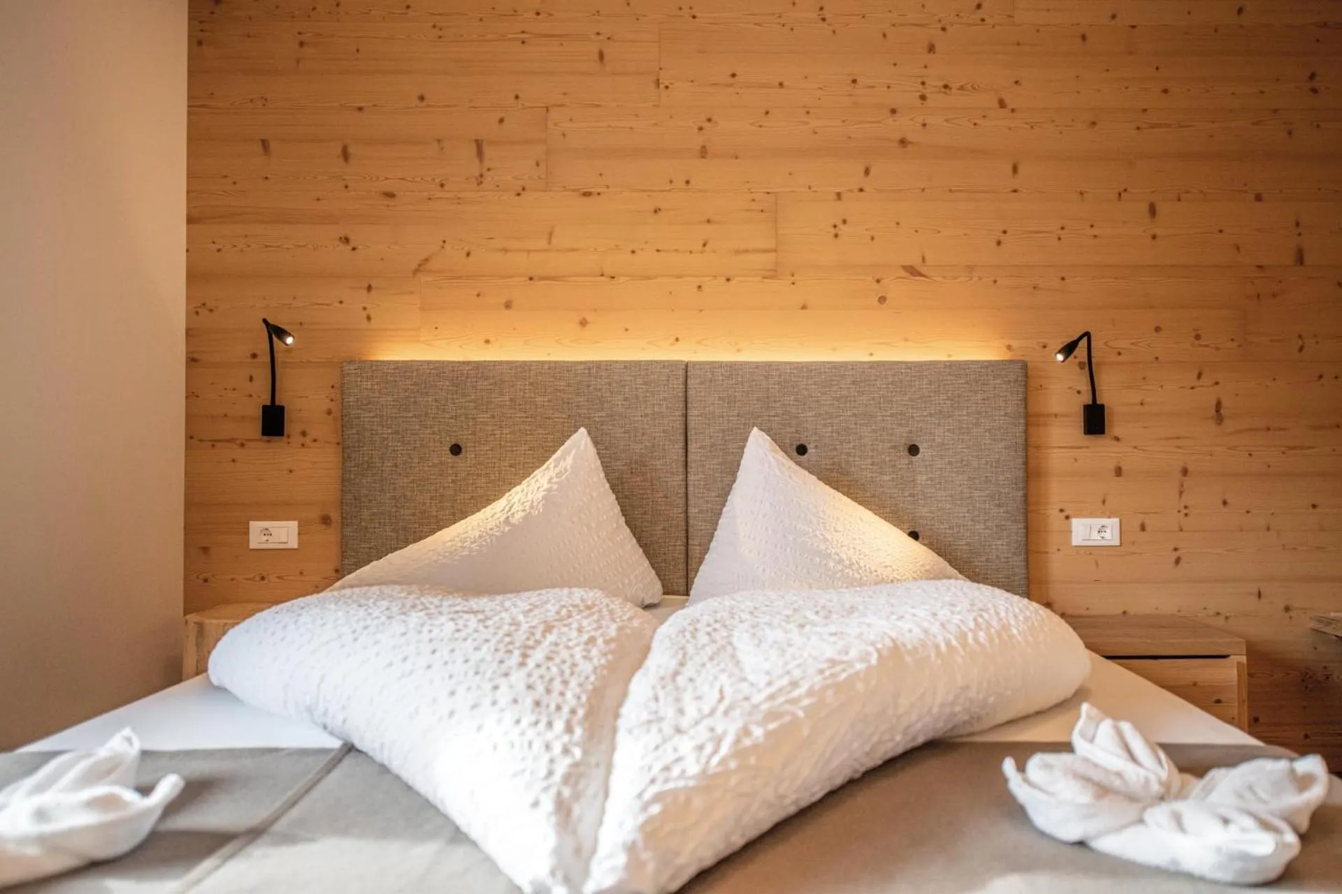 Photo of the whole room, Bed in Gasthof Teiser Stern