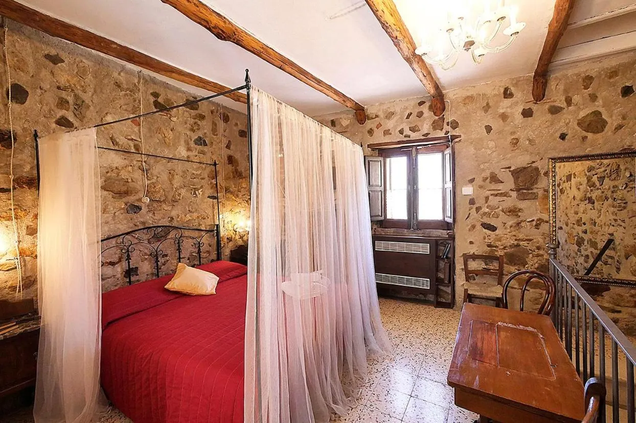 Bed in B&B La Voce del Fiume Dimora storica di Charme