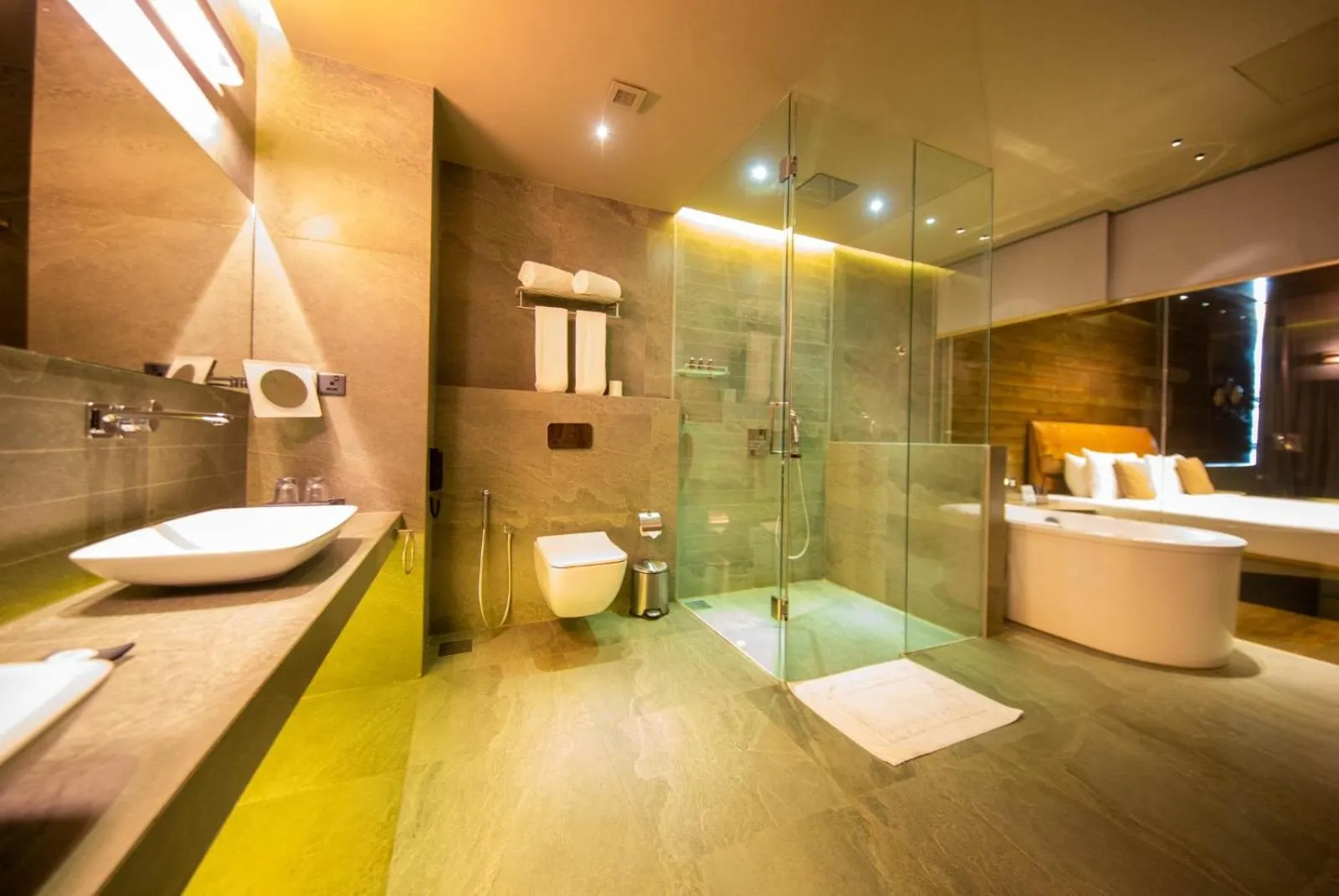 Toilet in Pledge Scape